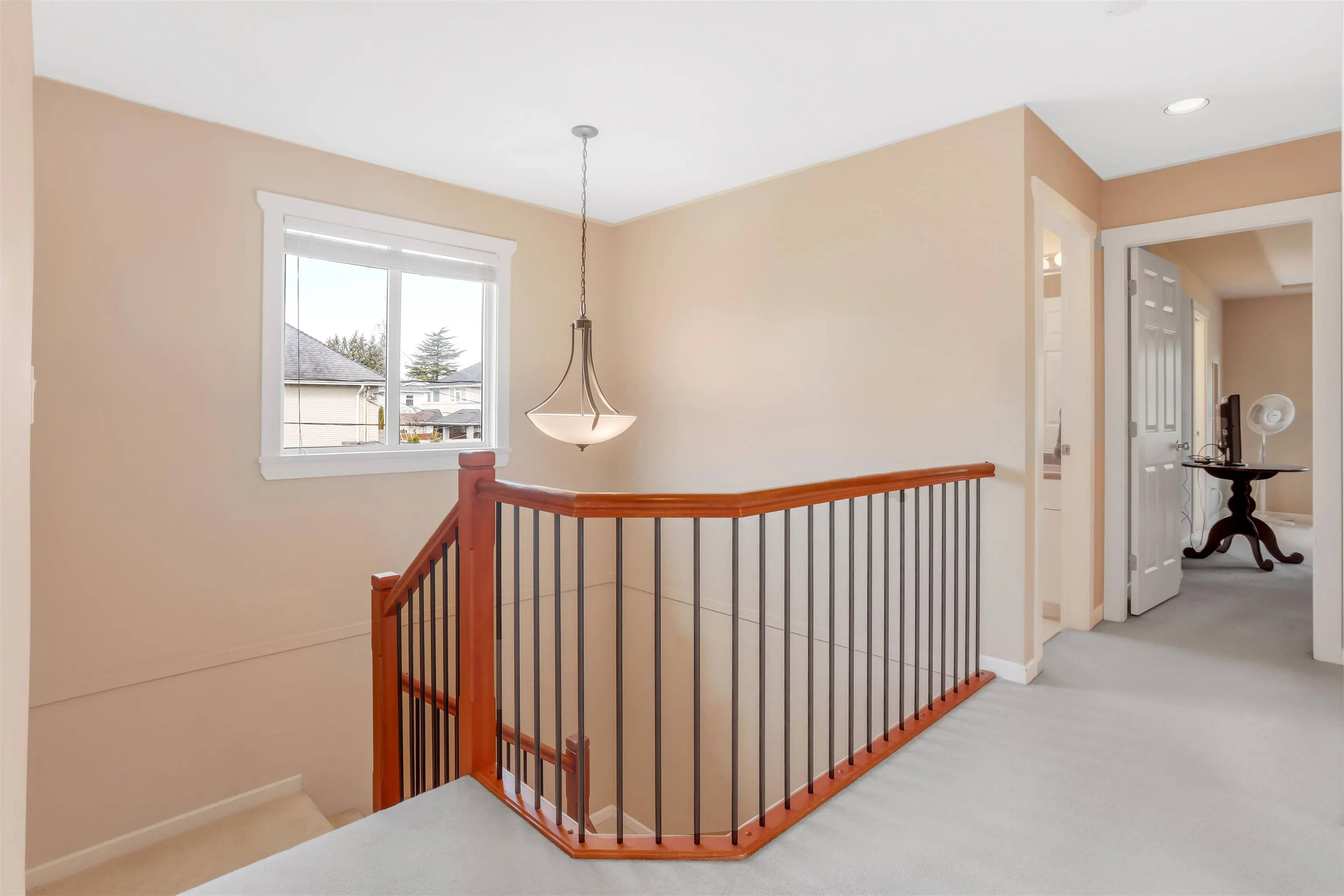 4737 Dunfell Road