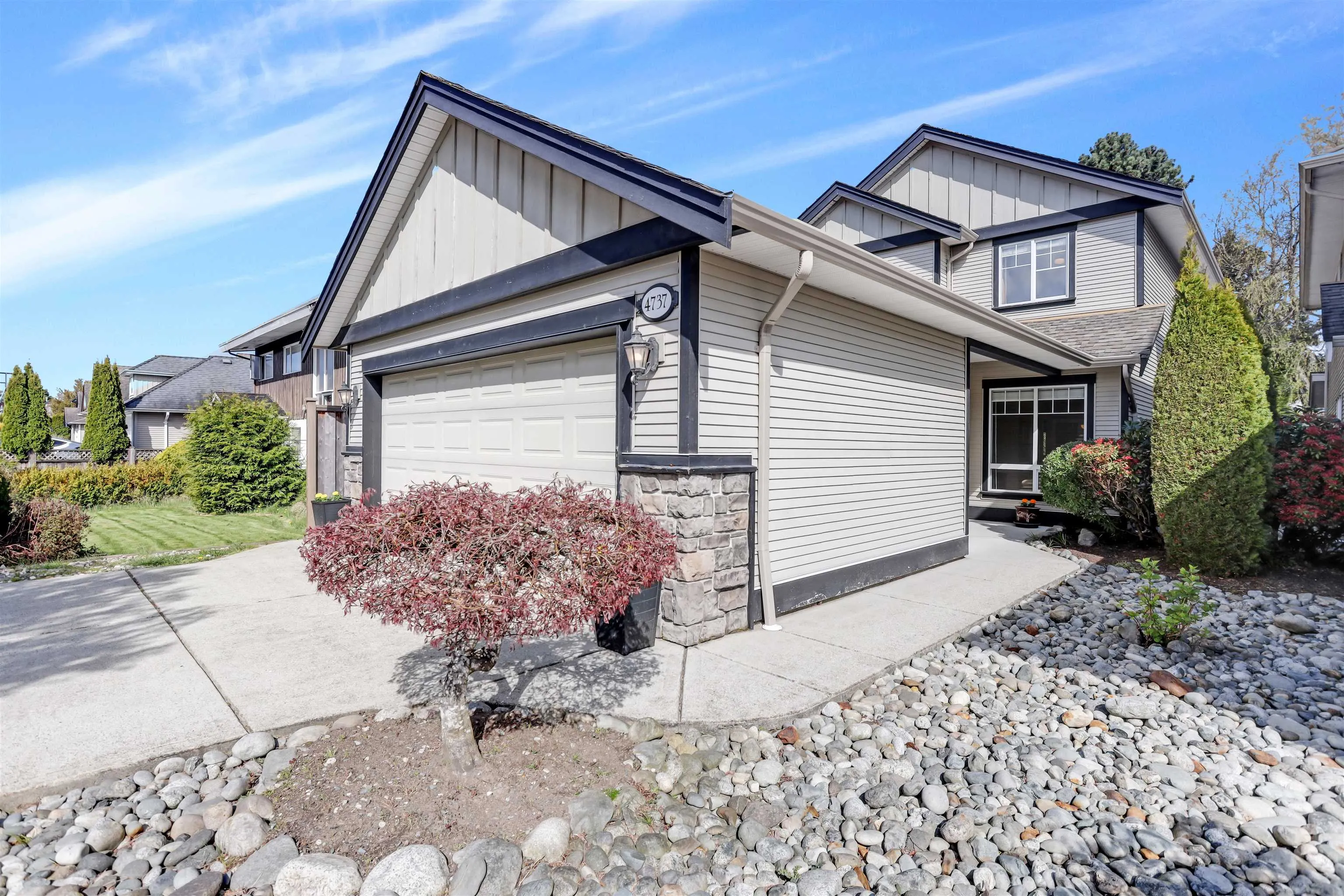 4737 Dunfell Road