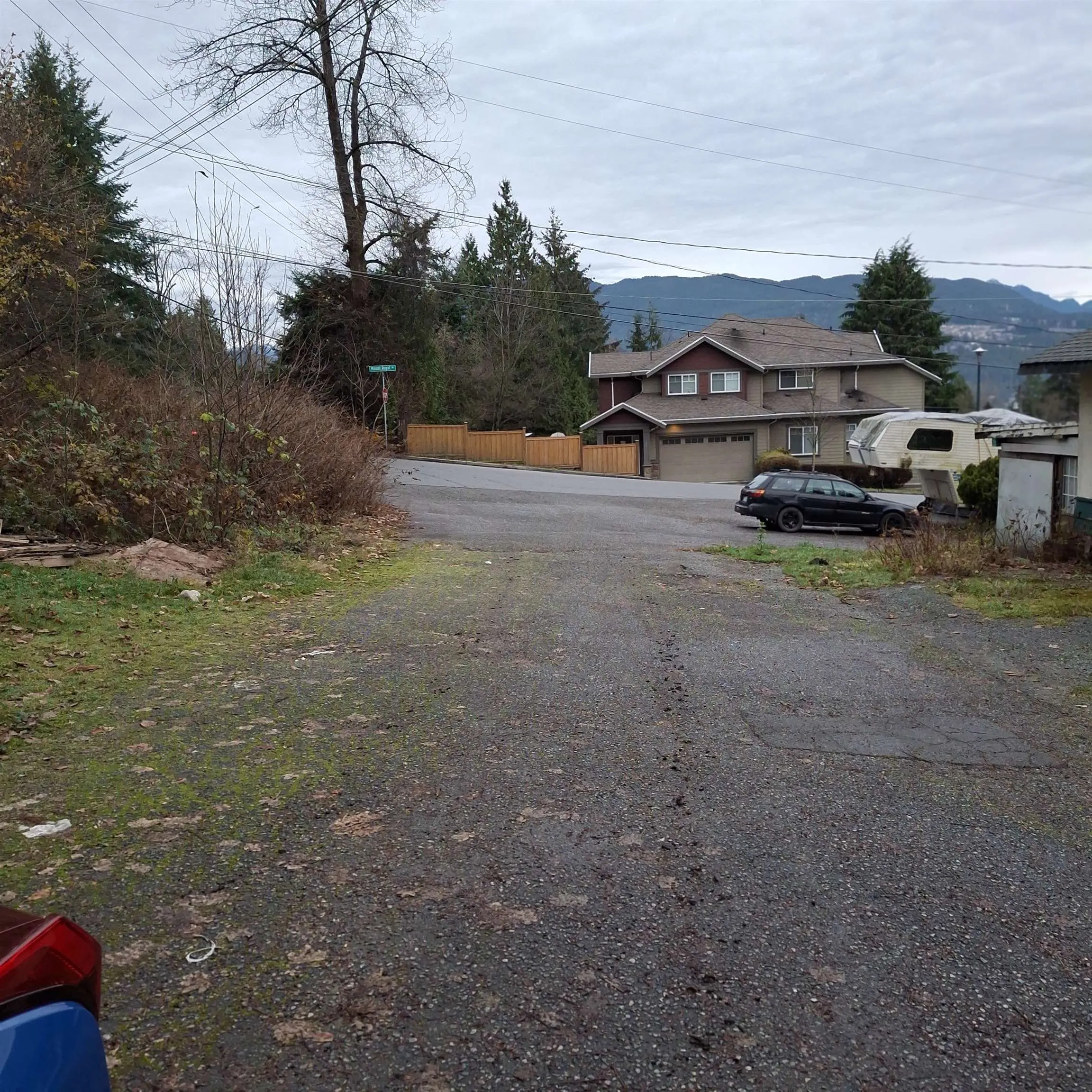 938 Clarke Road