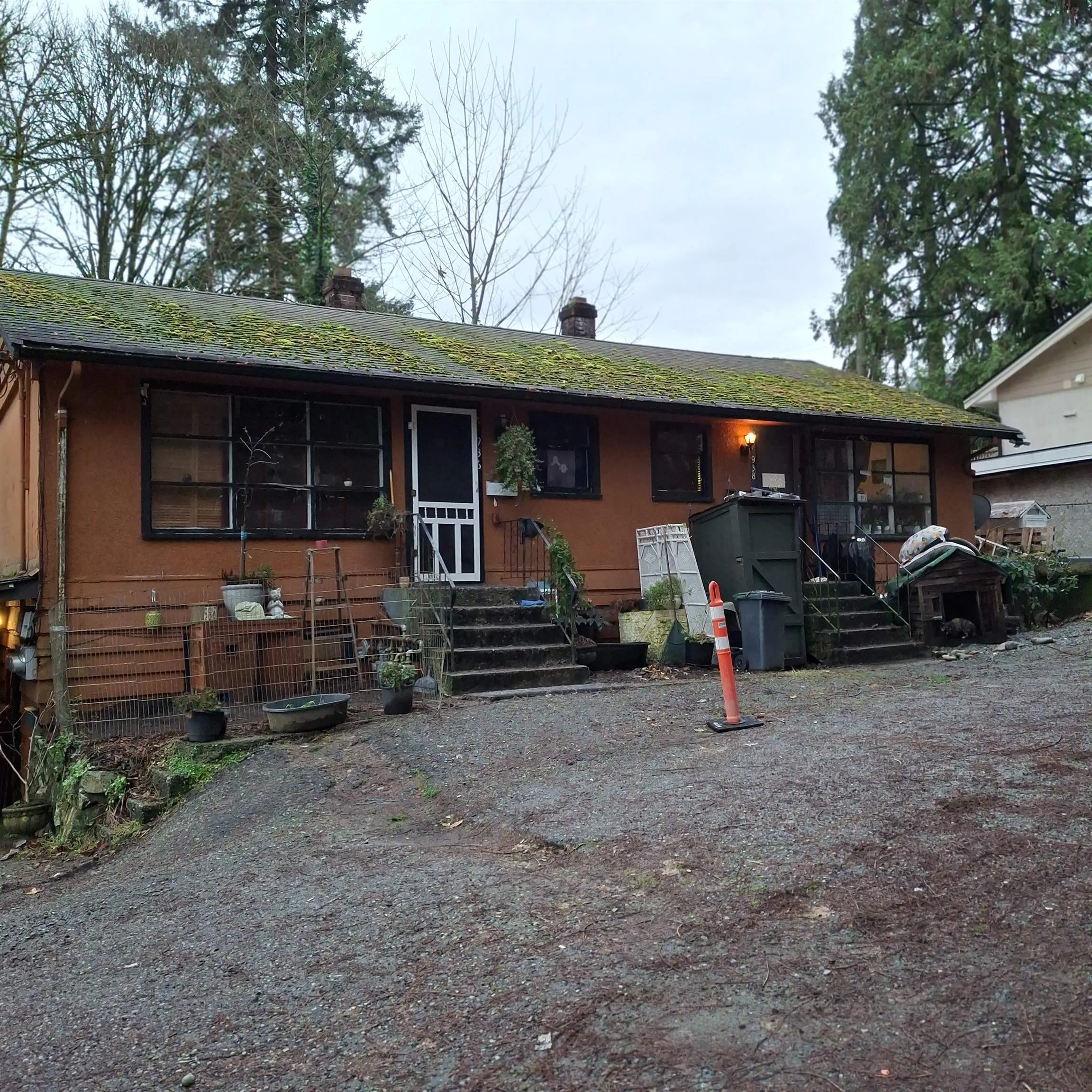 938 Clarke Road