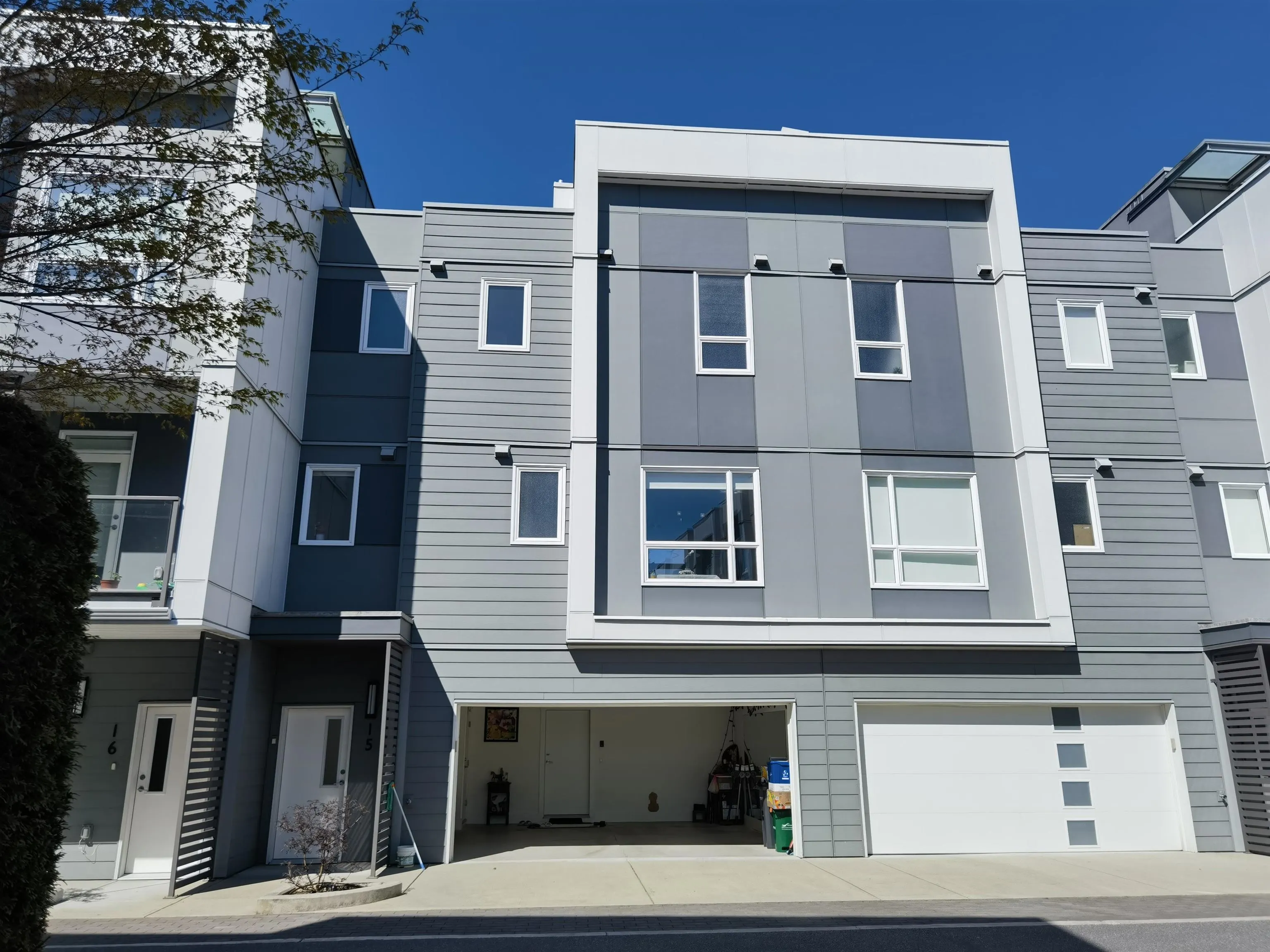 15 10800 No. 5 Road
