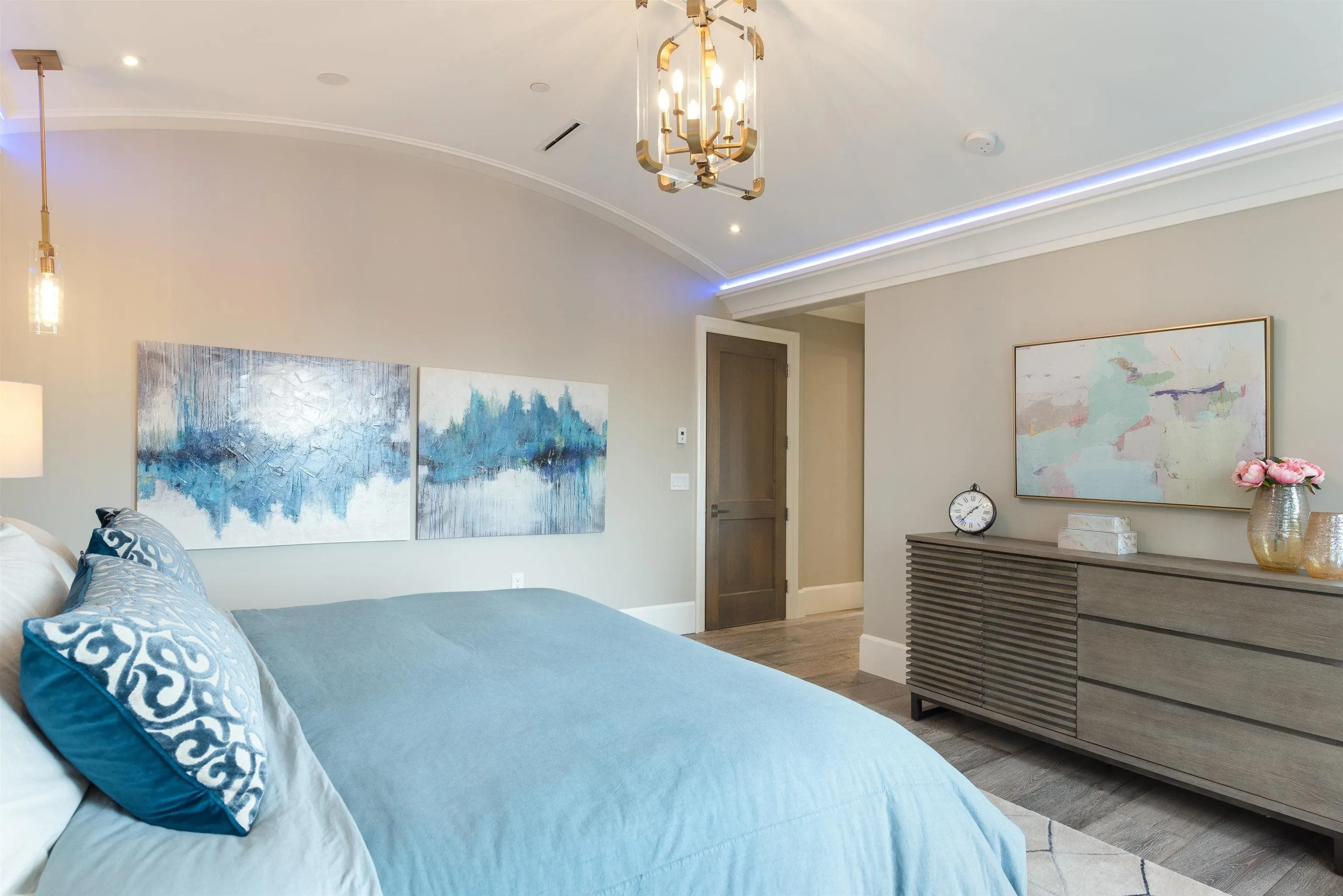 5637 Laburnum Street