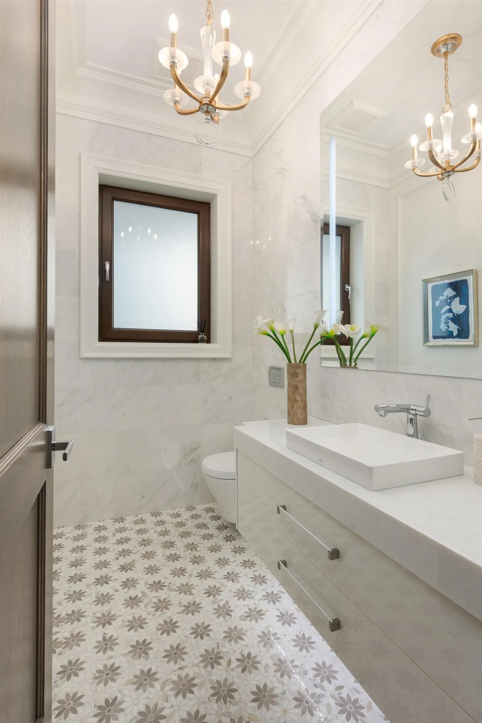 5637 Laburnum Street