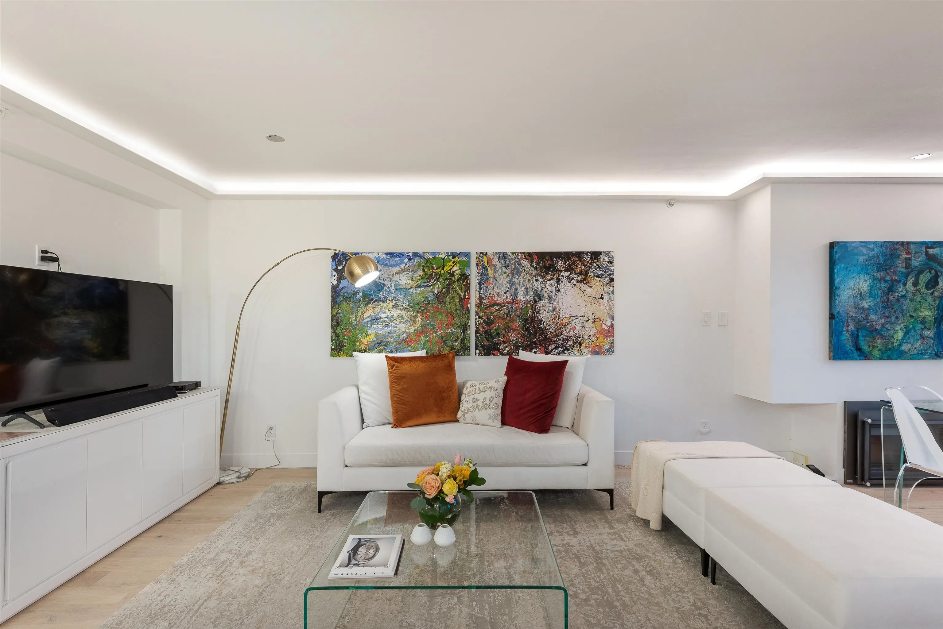 2601 1238 Melville Street