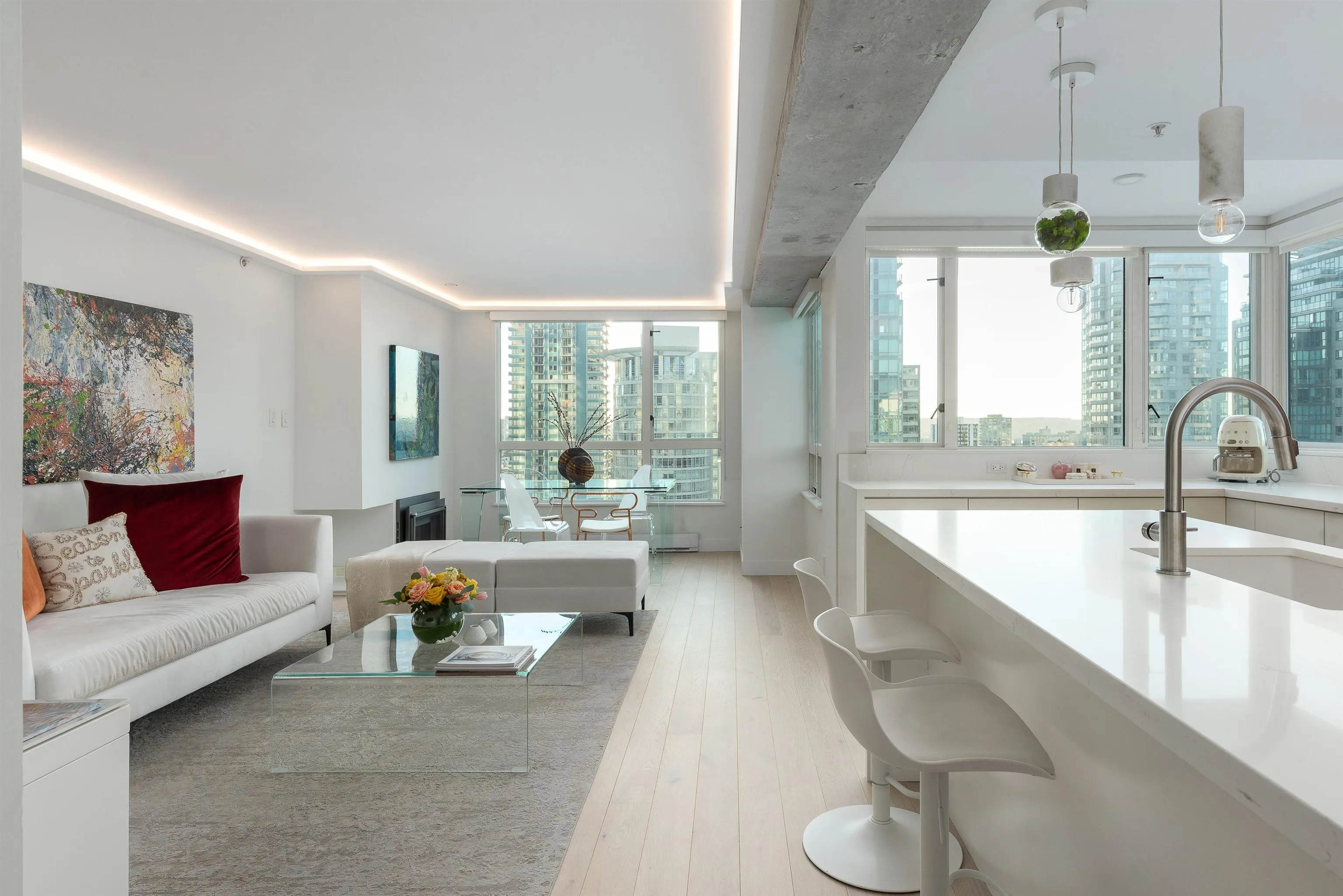 2601 1238 Melville Street