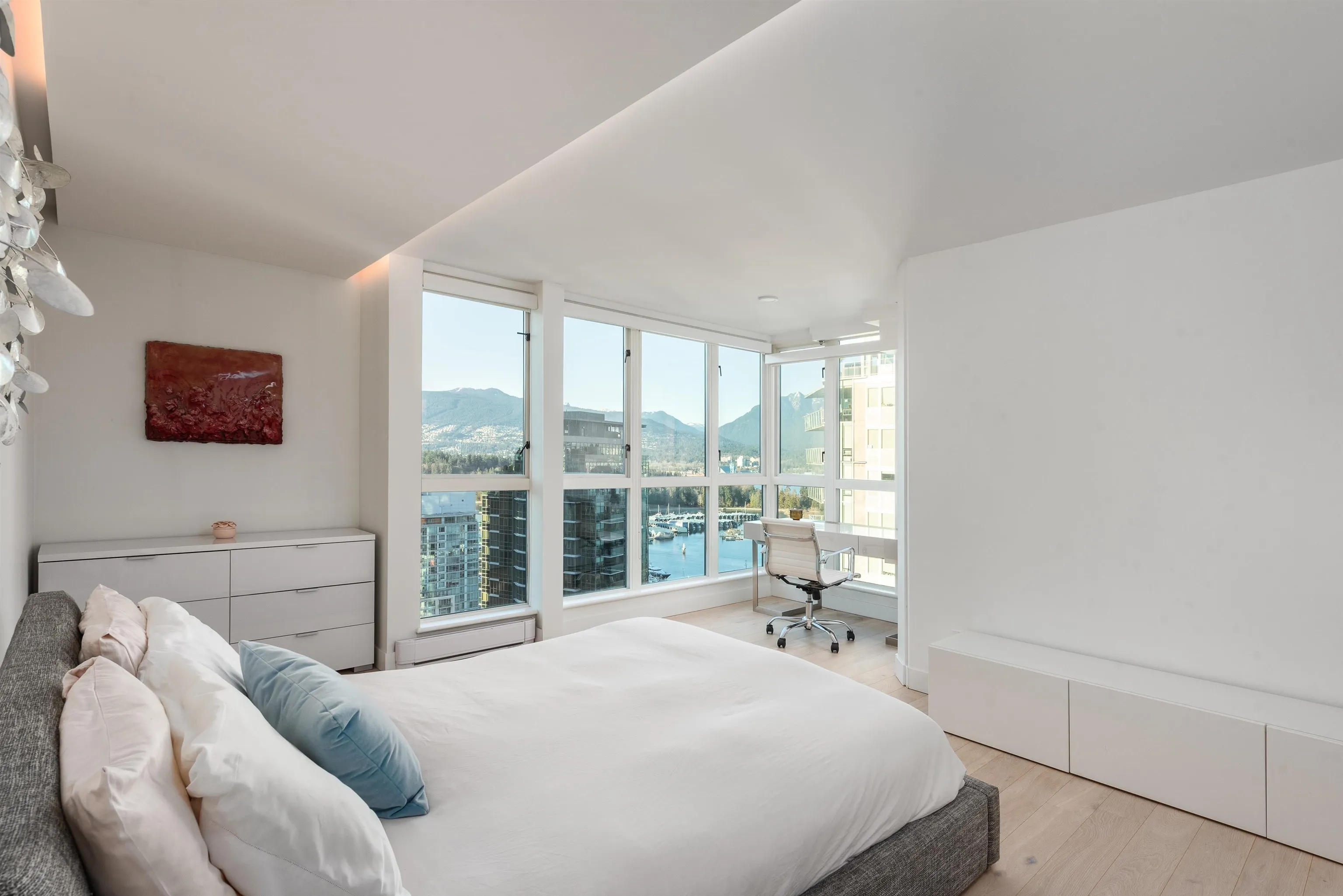 2601 1238 Melville Street