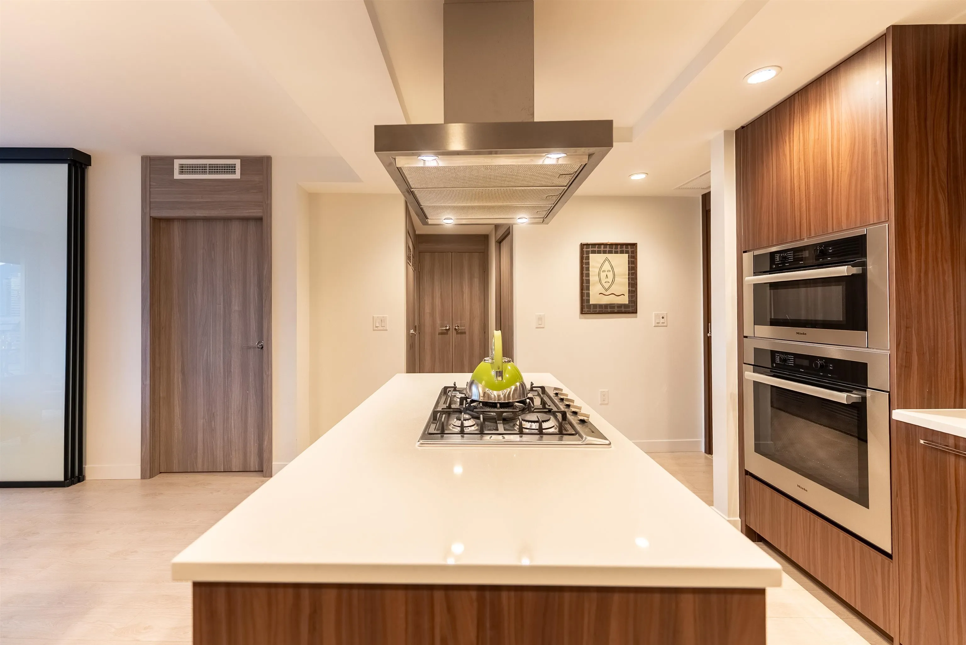 1308 1768 Cook Street