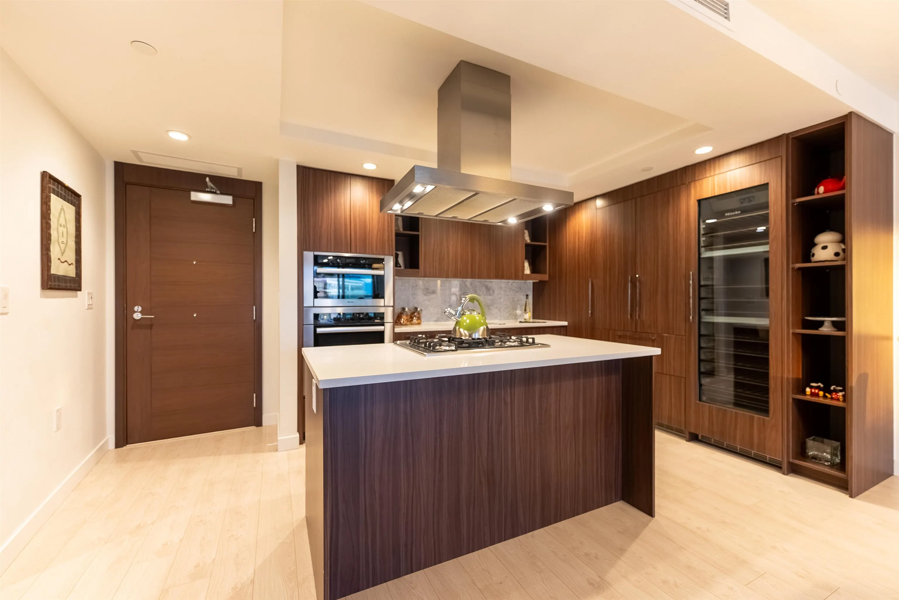 1308 1768 Cook Street
