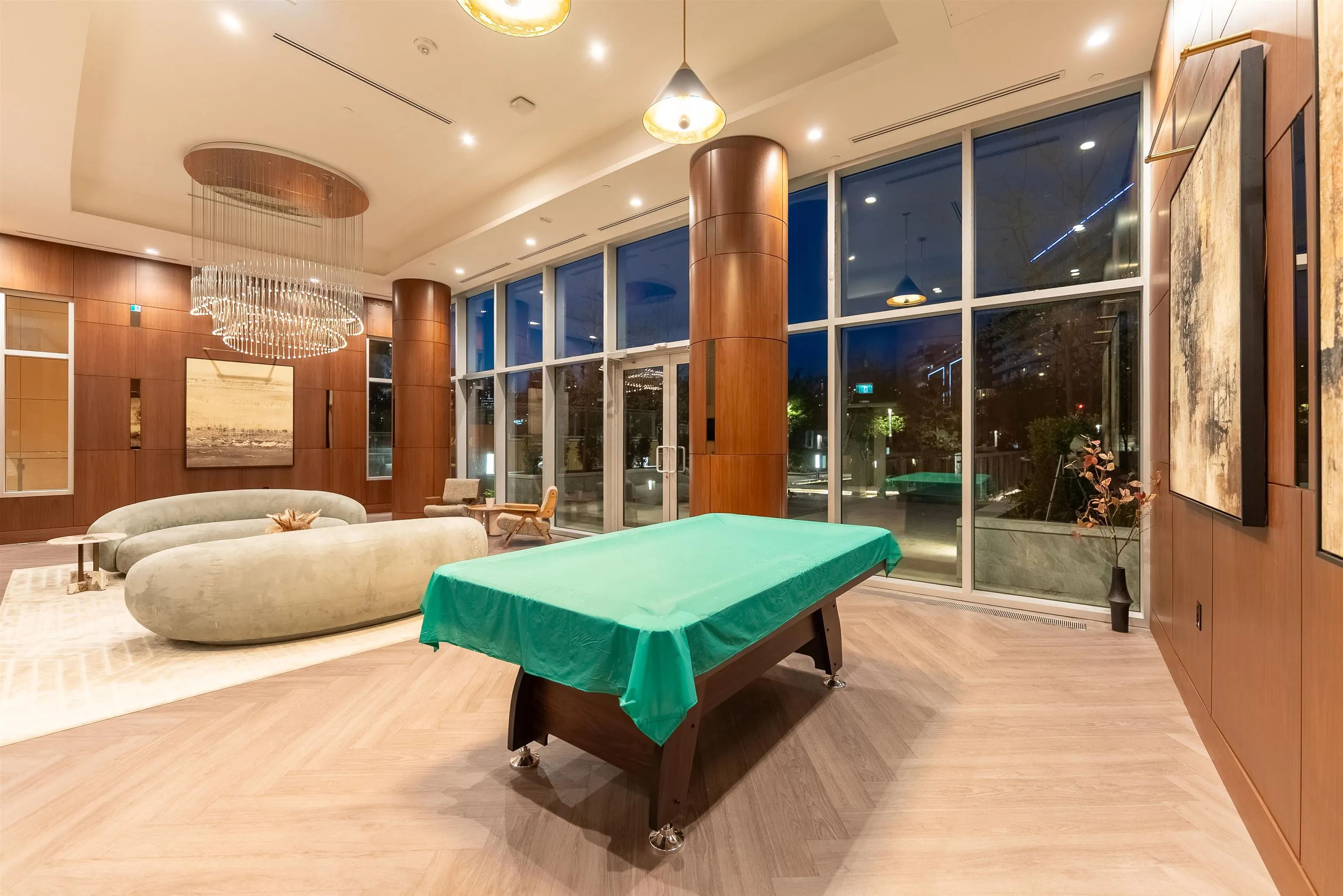 1308 1768 Cook Street