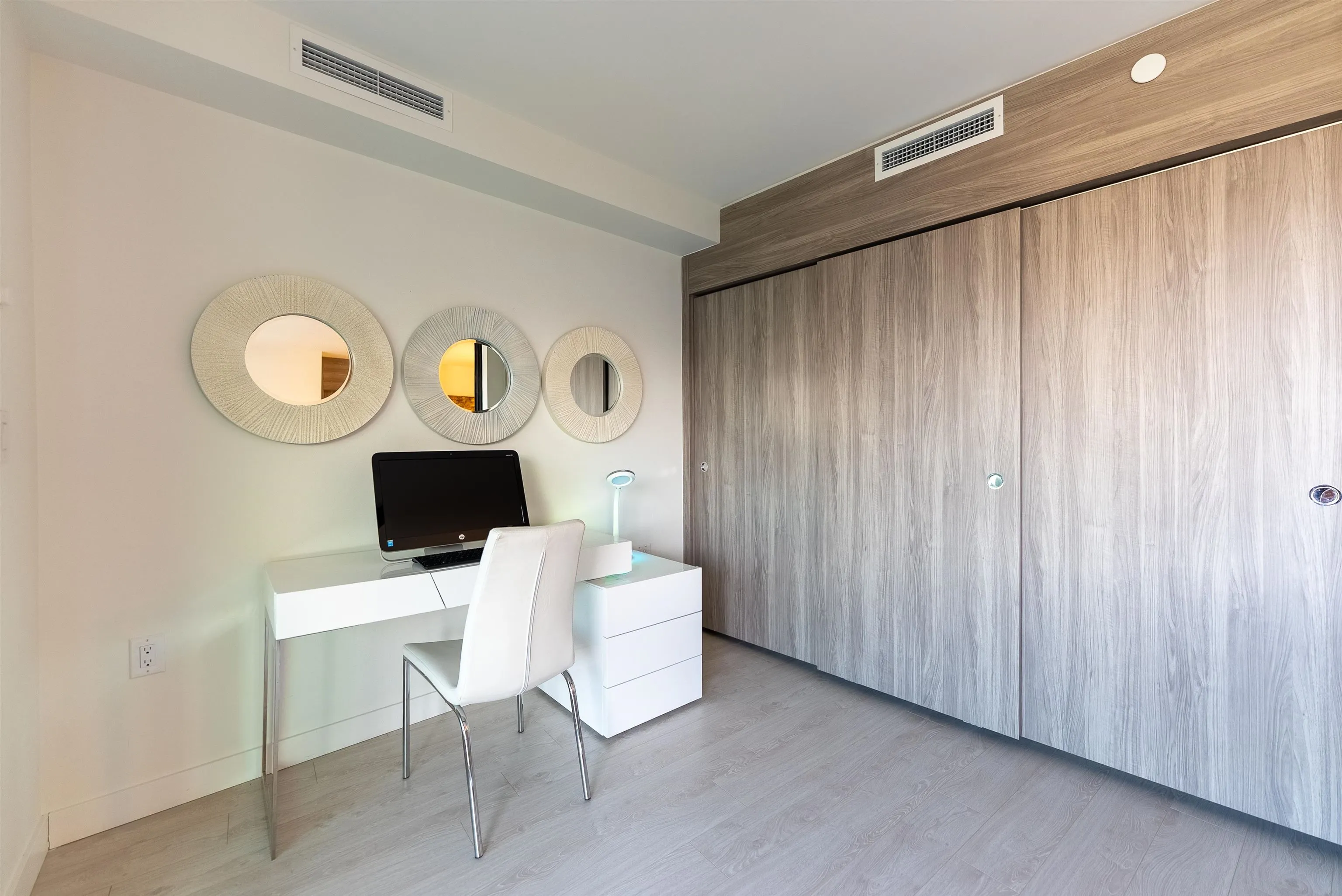 1308 1768 Cook Street