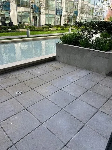 101 1777 W 7th Avenue