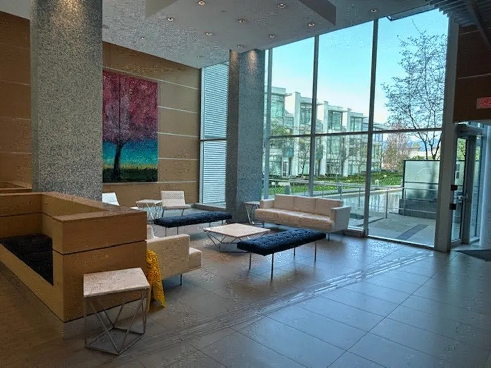 101 1777 W 7th Avenue