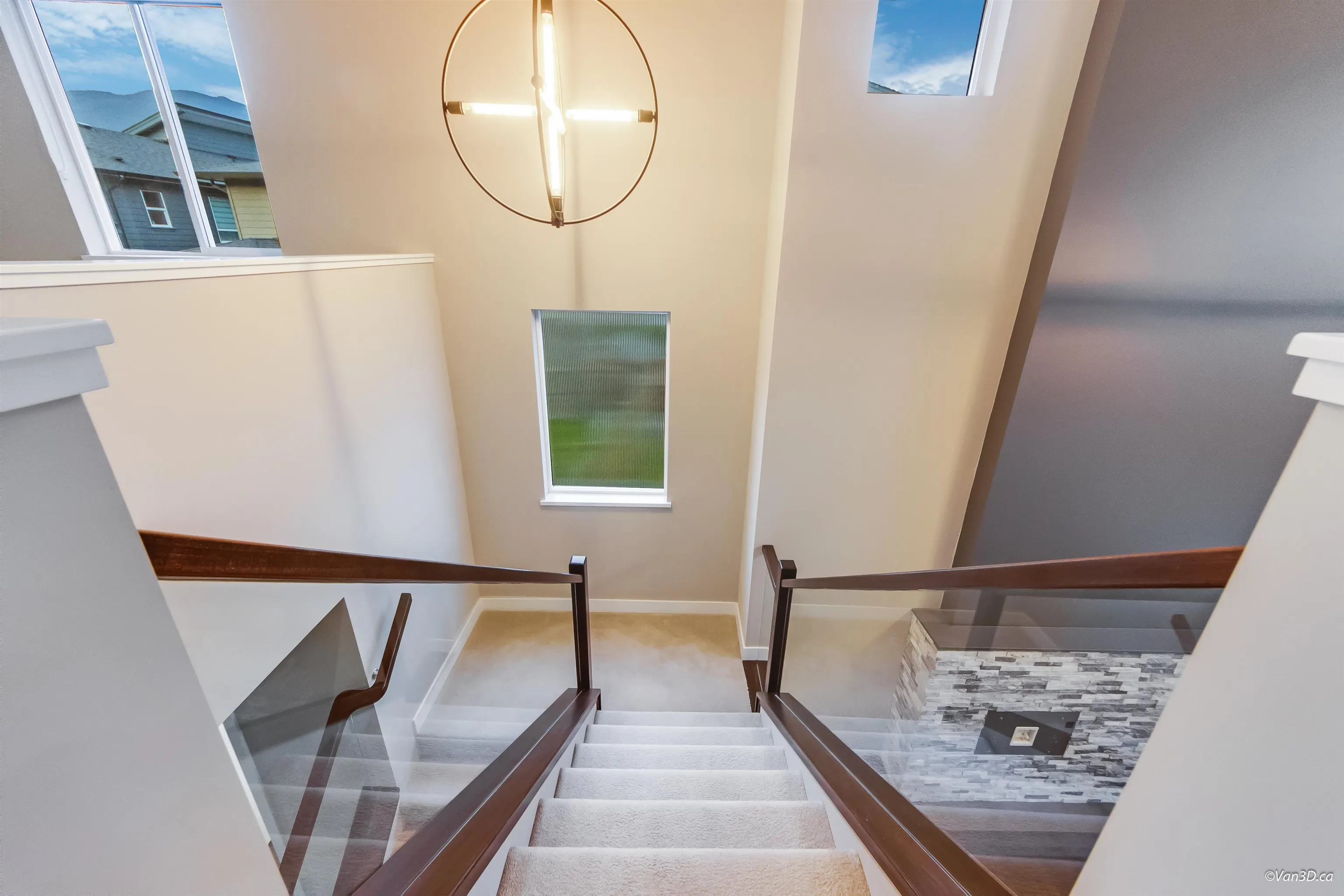 39340 Falcon Crescent