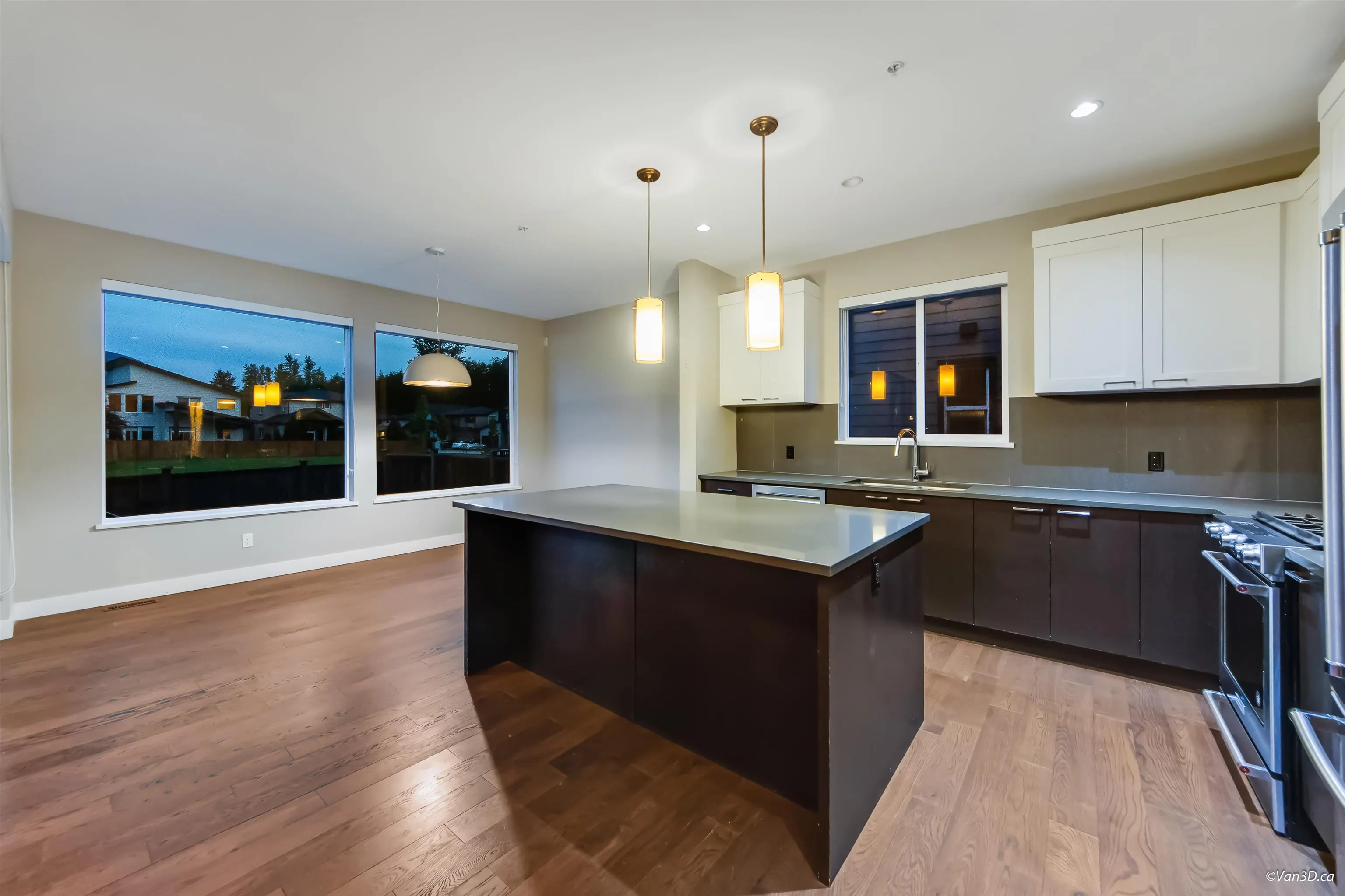 39340 Falcon Crescent