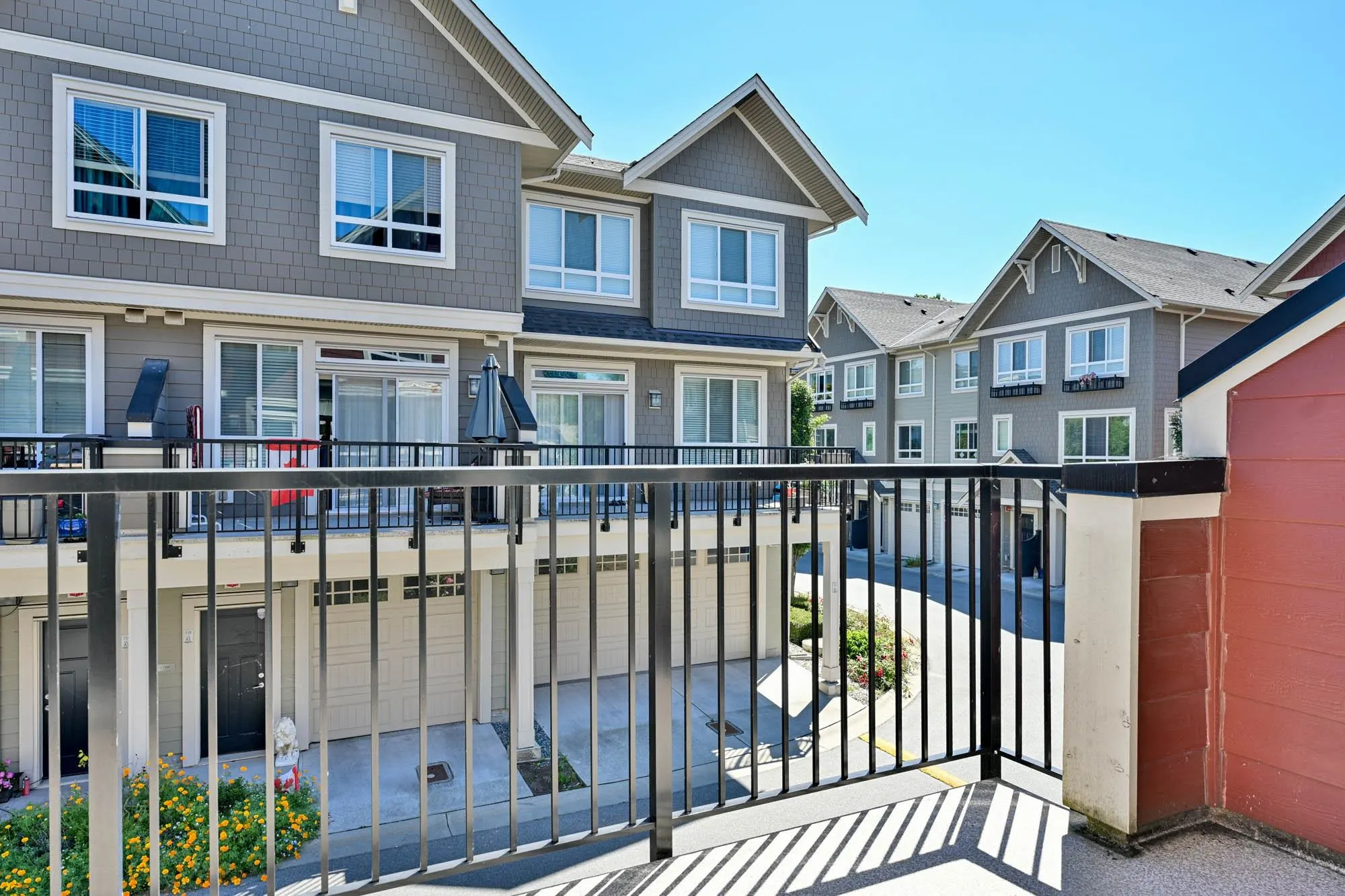 559 4688 Hawk Lane