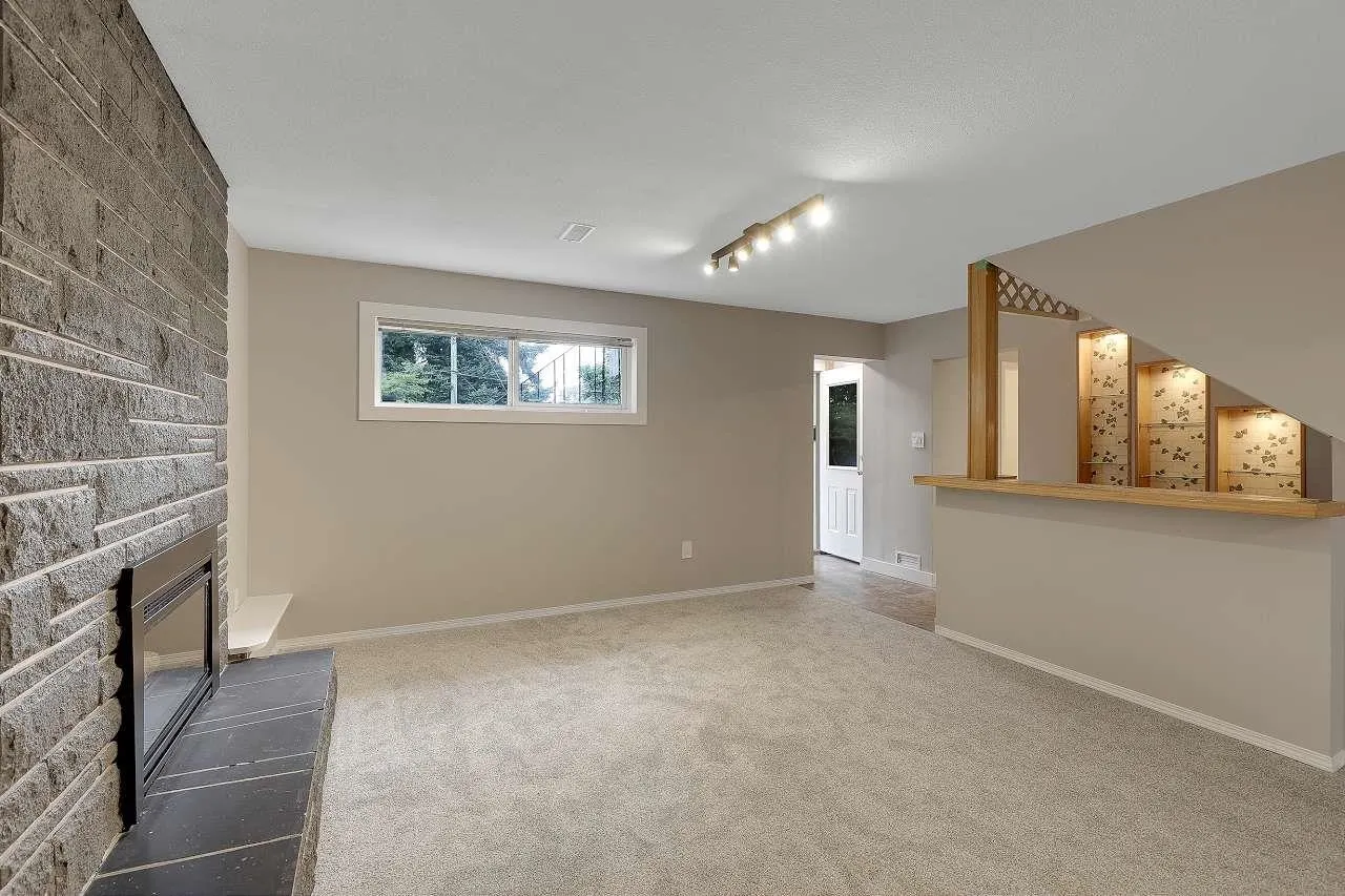 11380 Lansdowne Drive