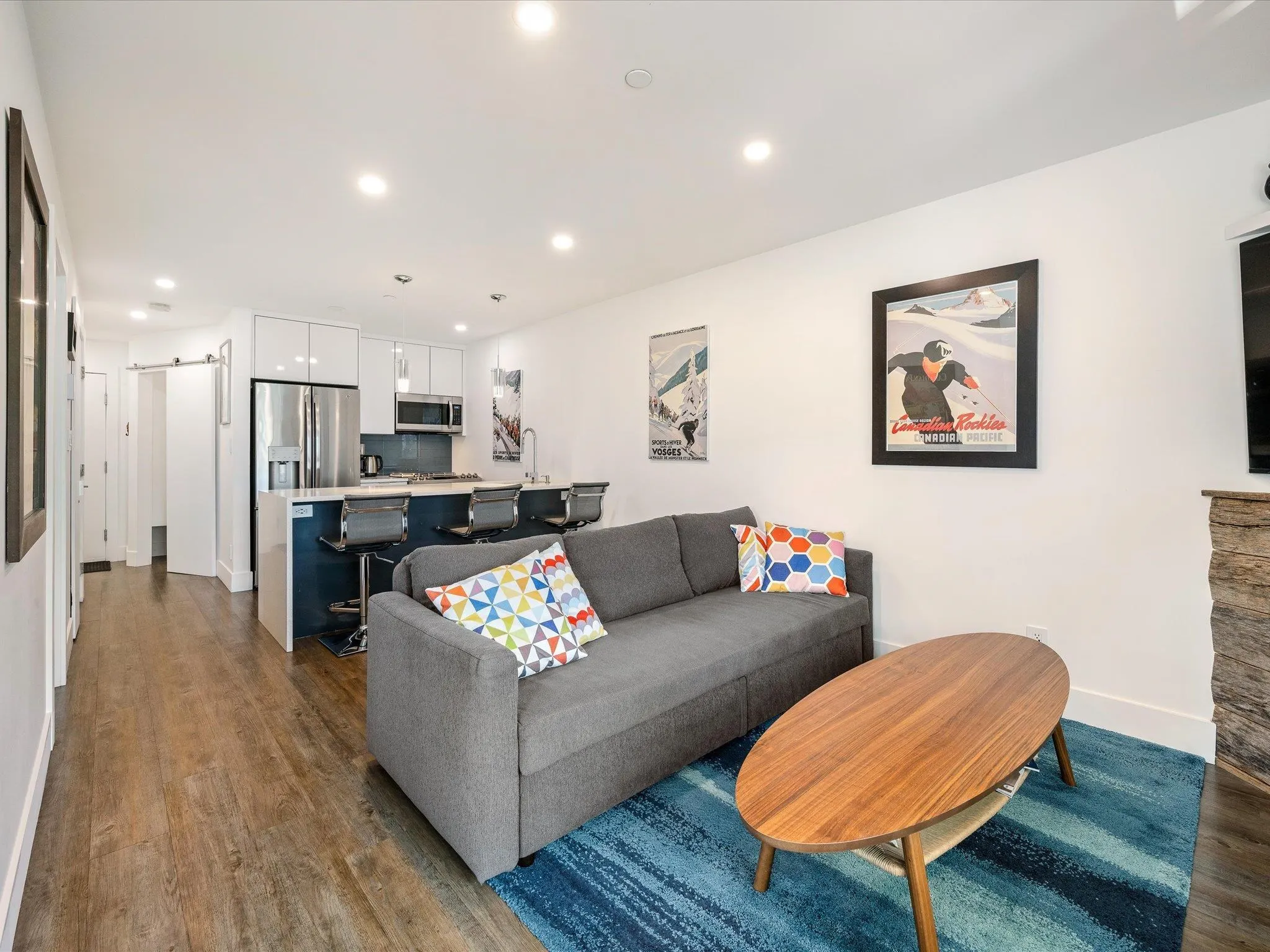 309 4360 Lorimer Road