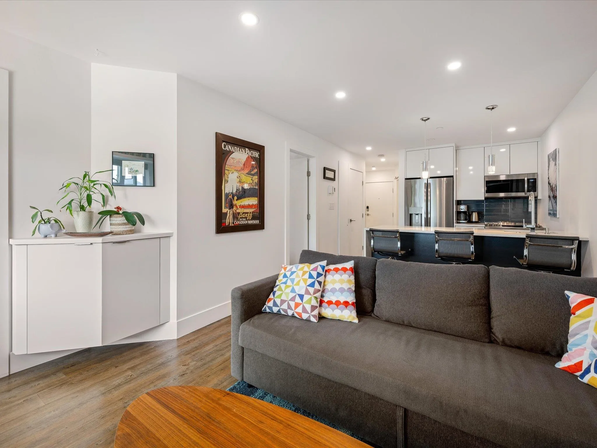 309 4360 Lorimer Road