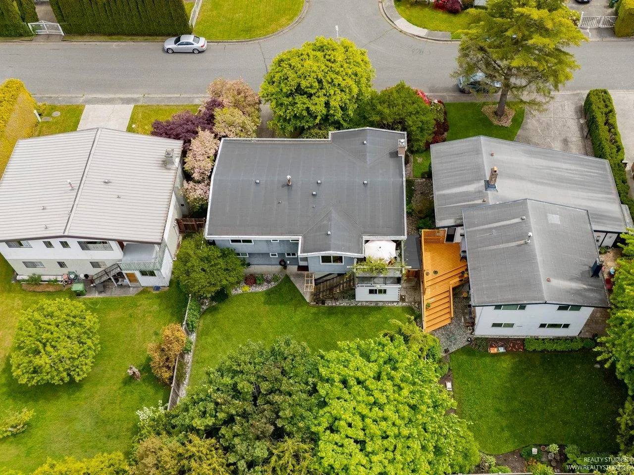 10360 Anahim Drive
