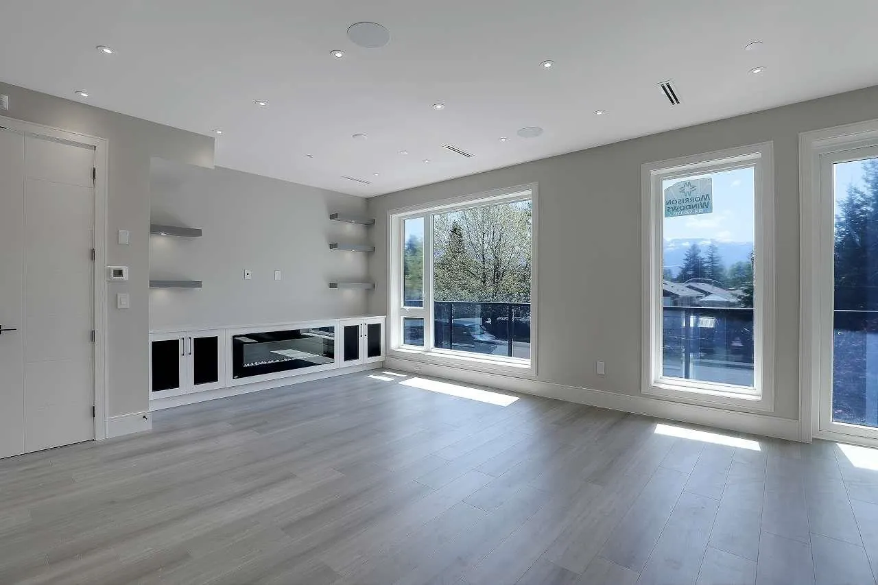 1137 Axen Road