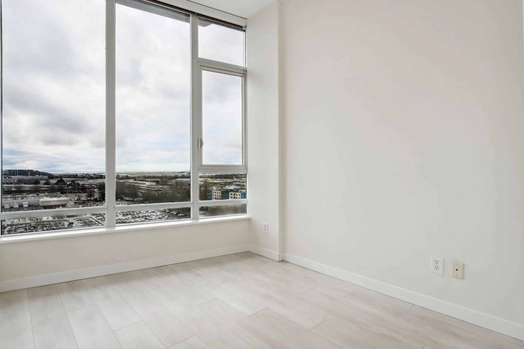 1905 5088 Kwantlen Street