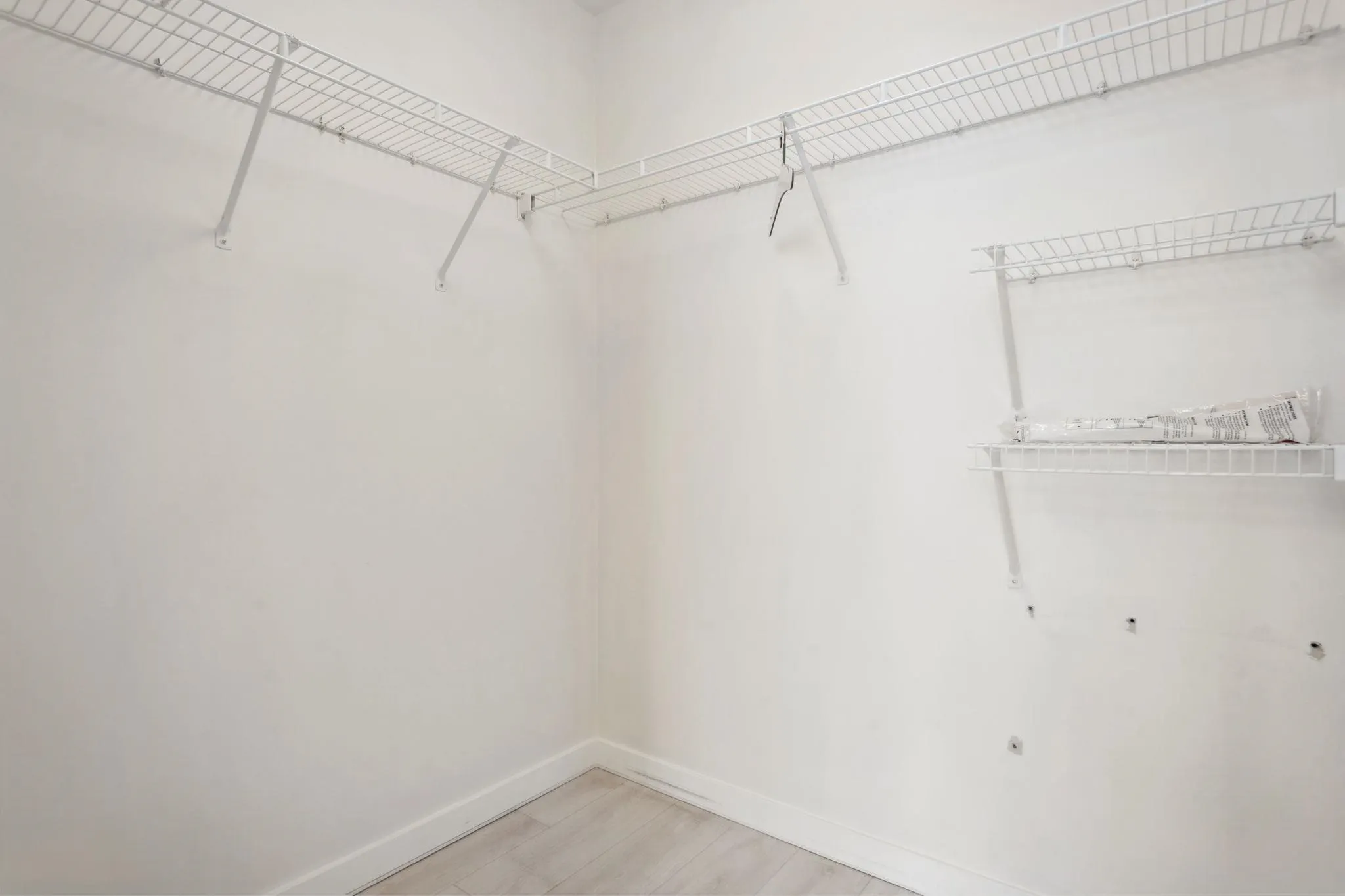 1905 5088 Kwantlen Street