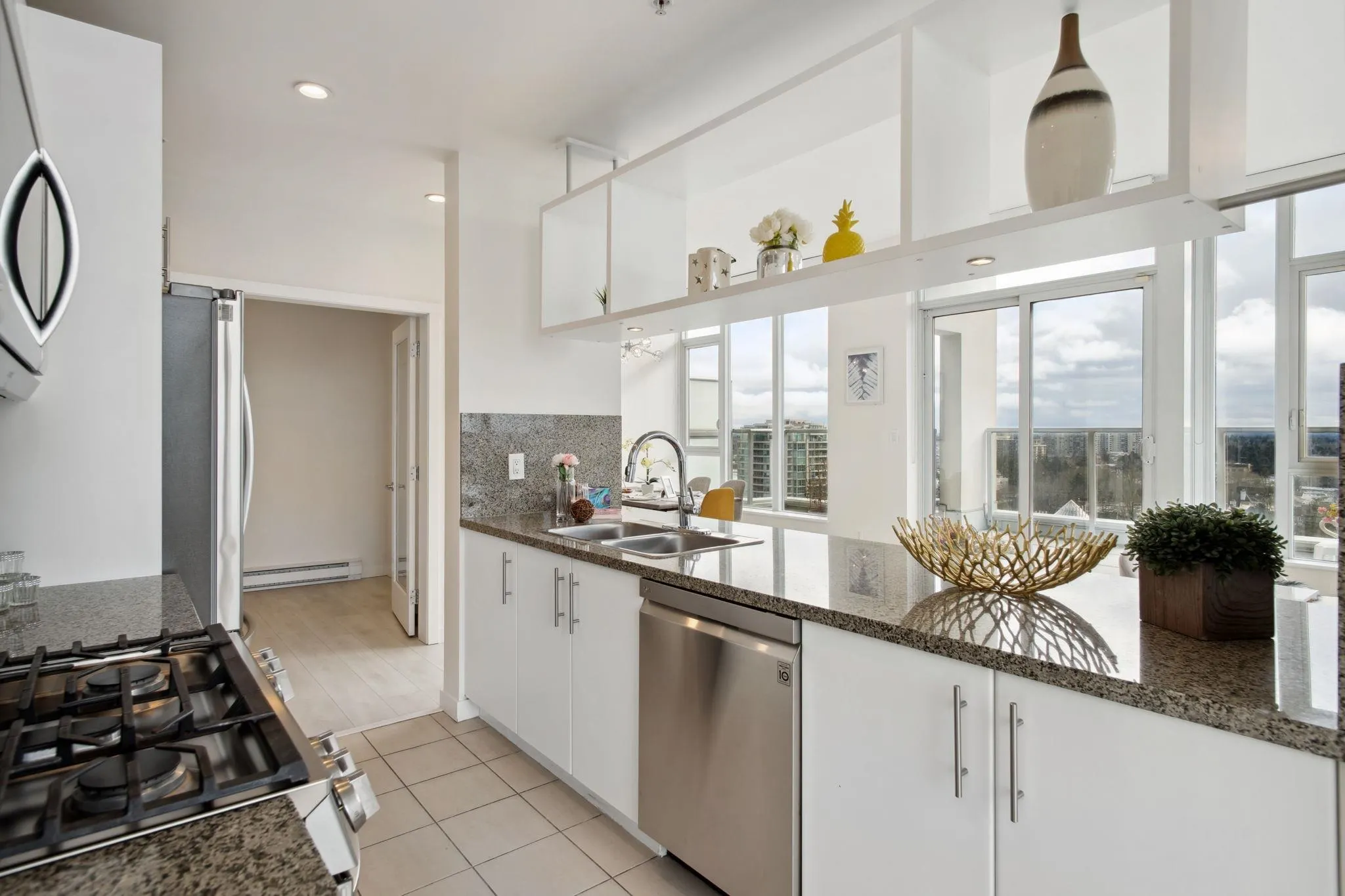 1905 5088 Kwantlen Street