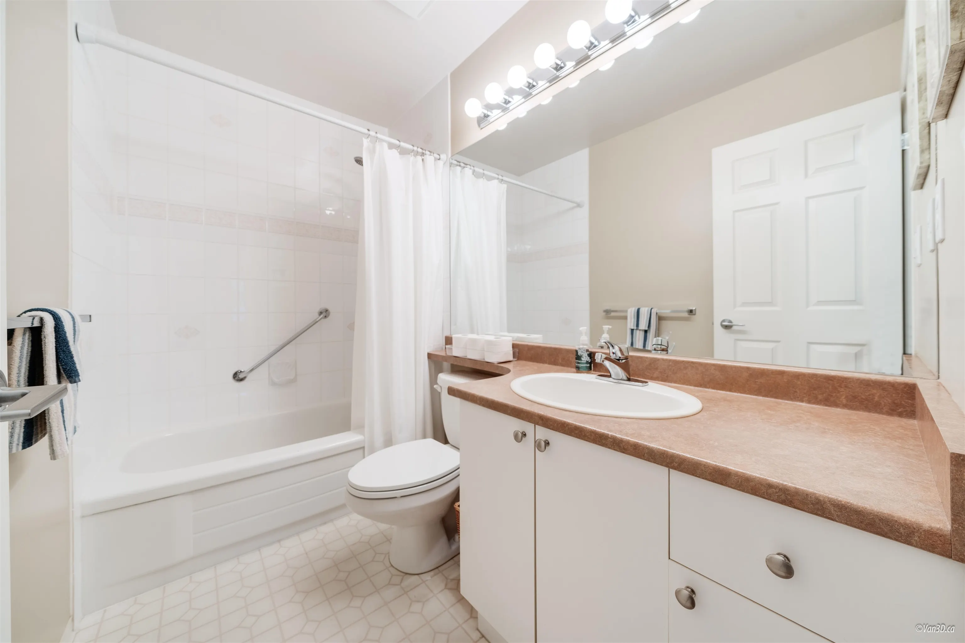 305 11960 Harris Road