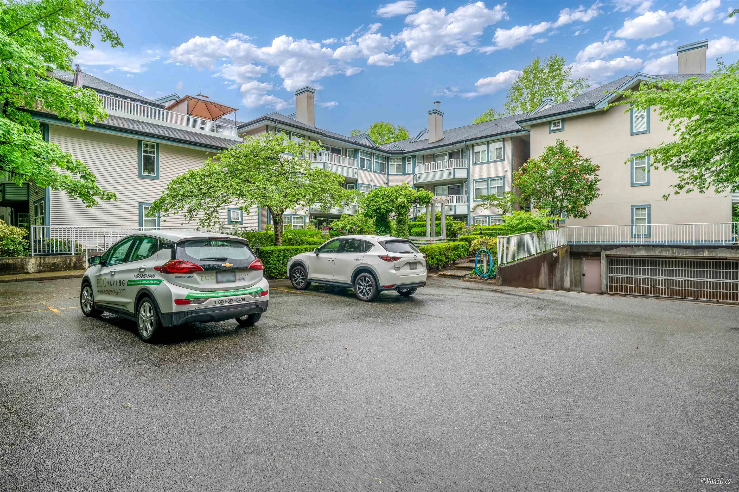 305 11960 Harris Road