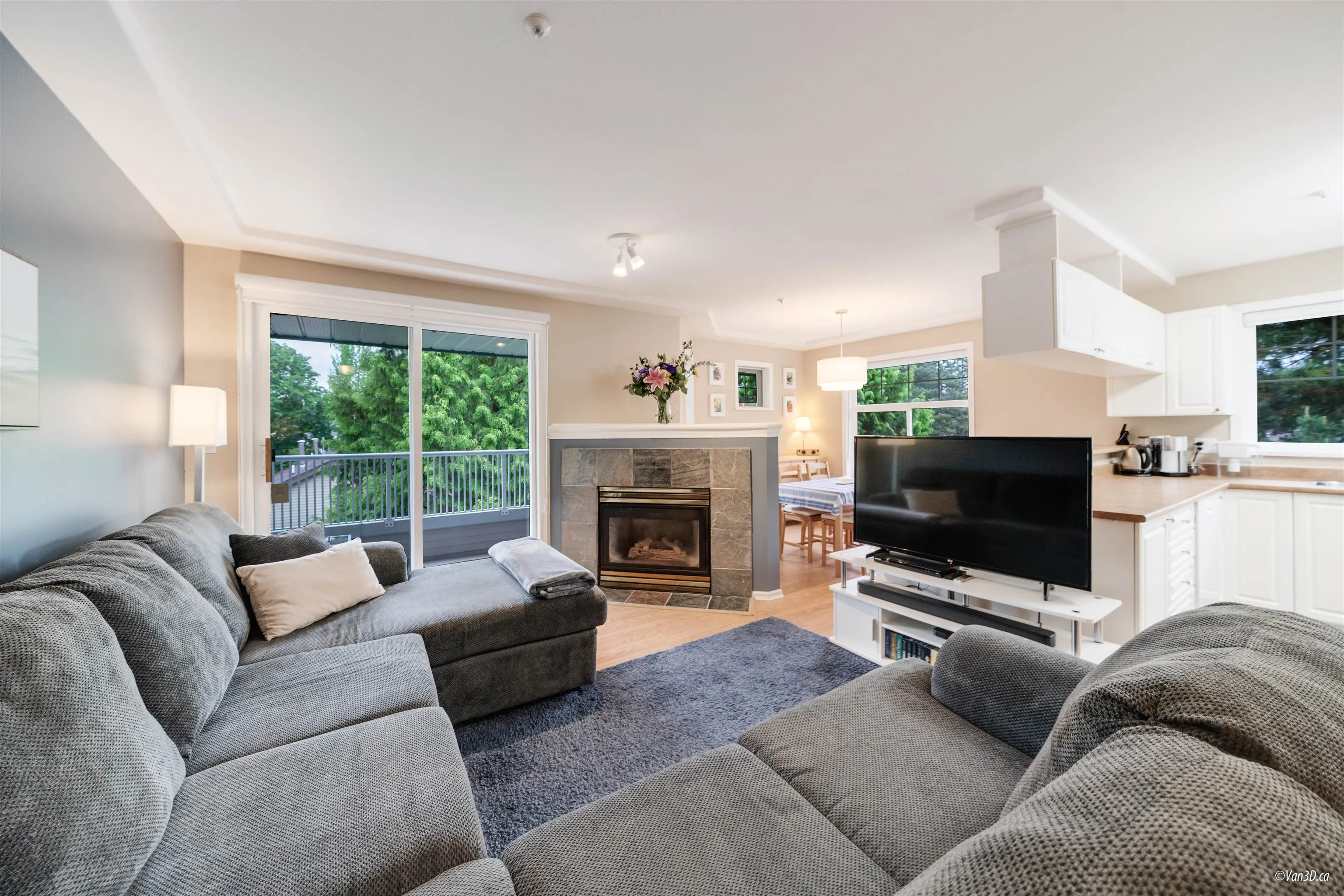 305 11960 Harris Road