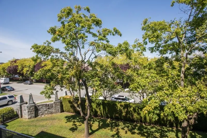 211 8580 General Currie Road