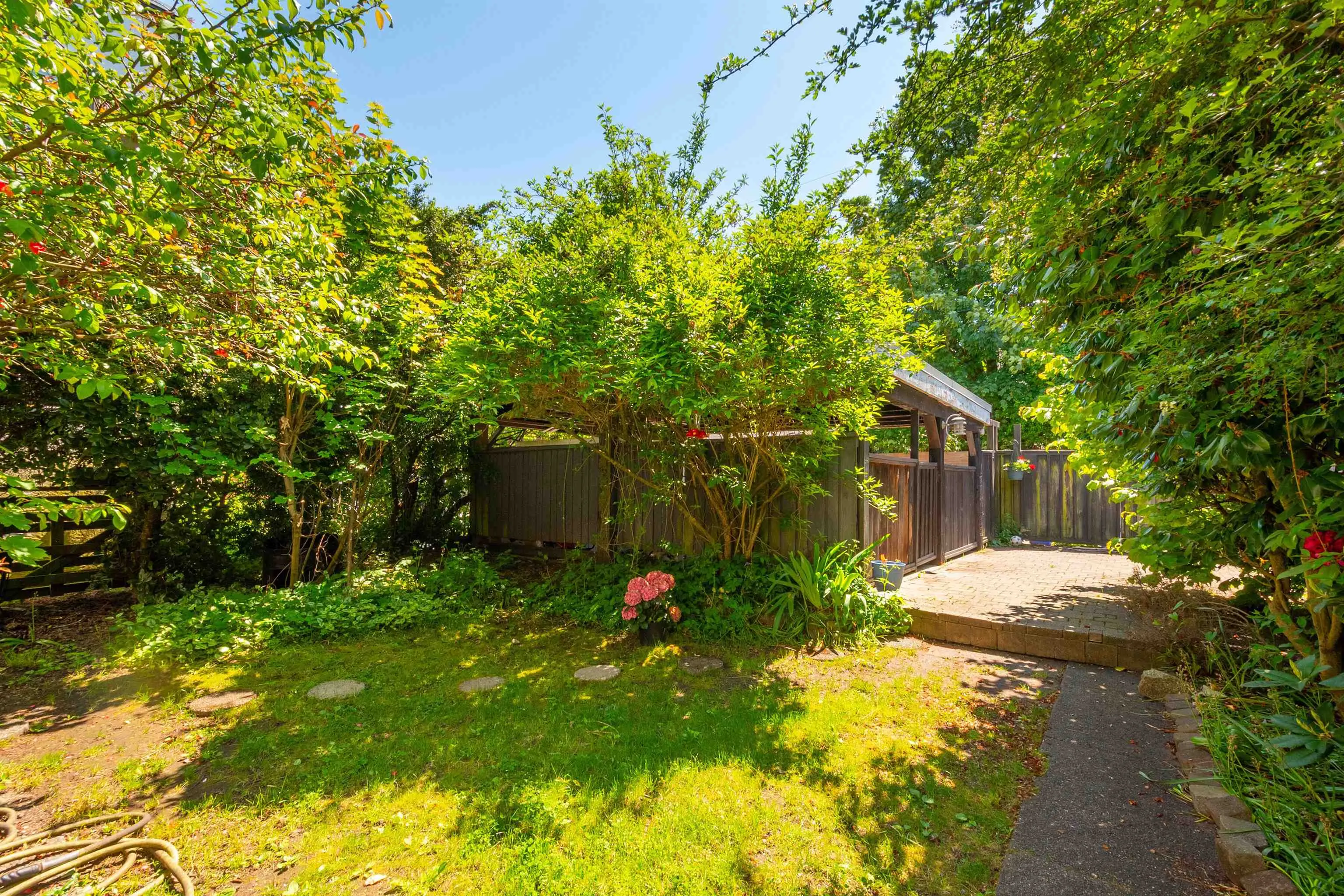 3652 Point Grey Road