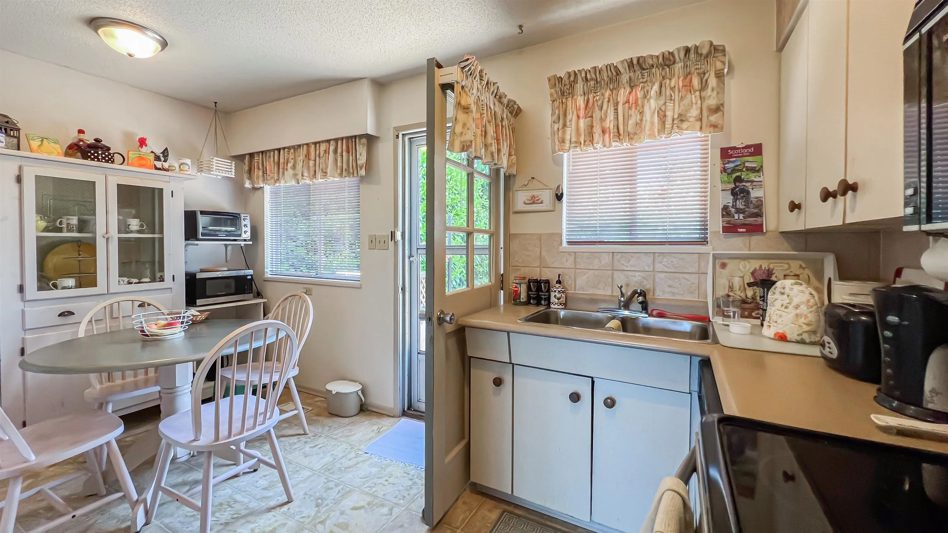 5691 Forsyth Crescent