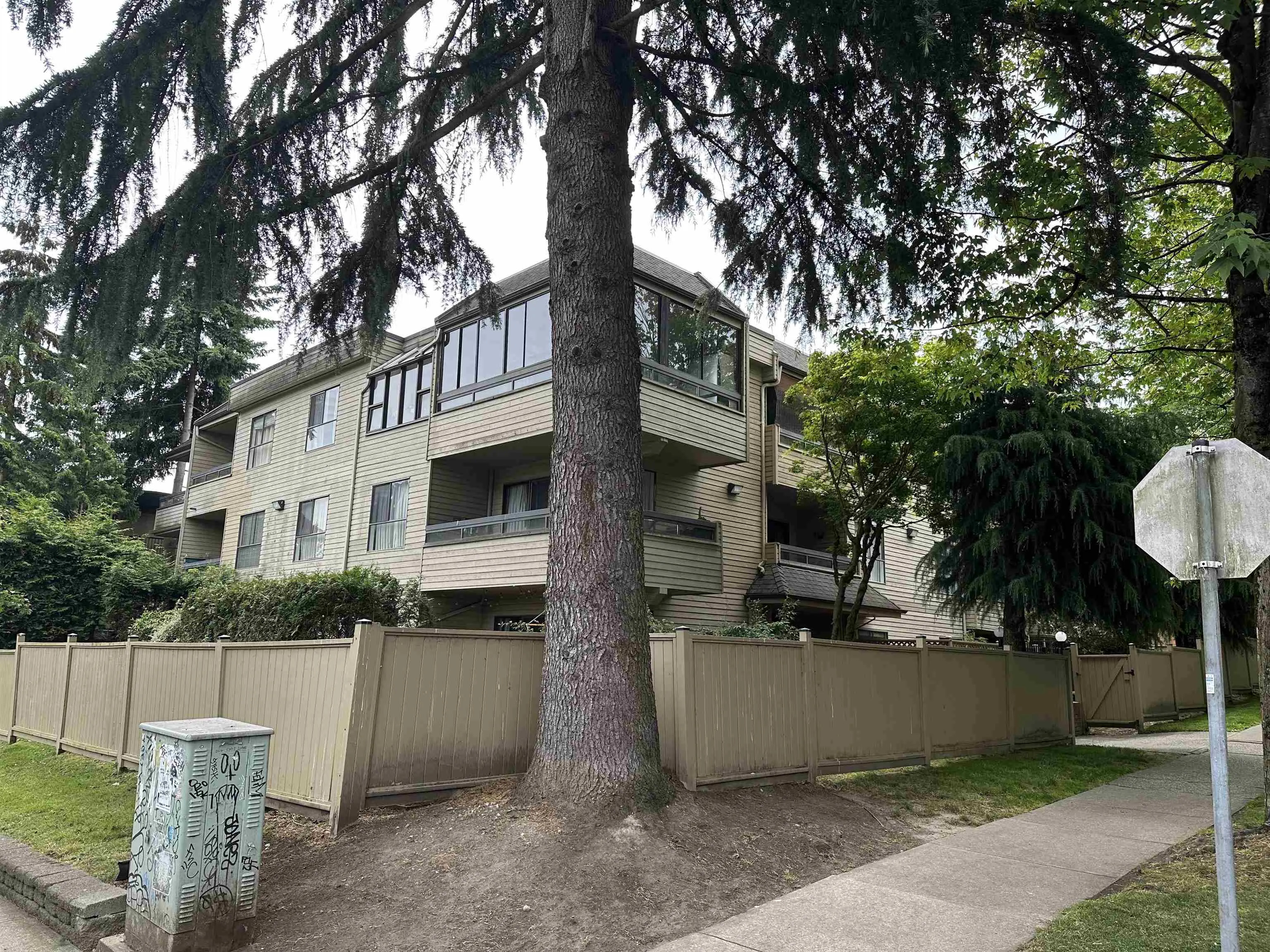 306 2234 Prince Albert Street