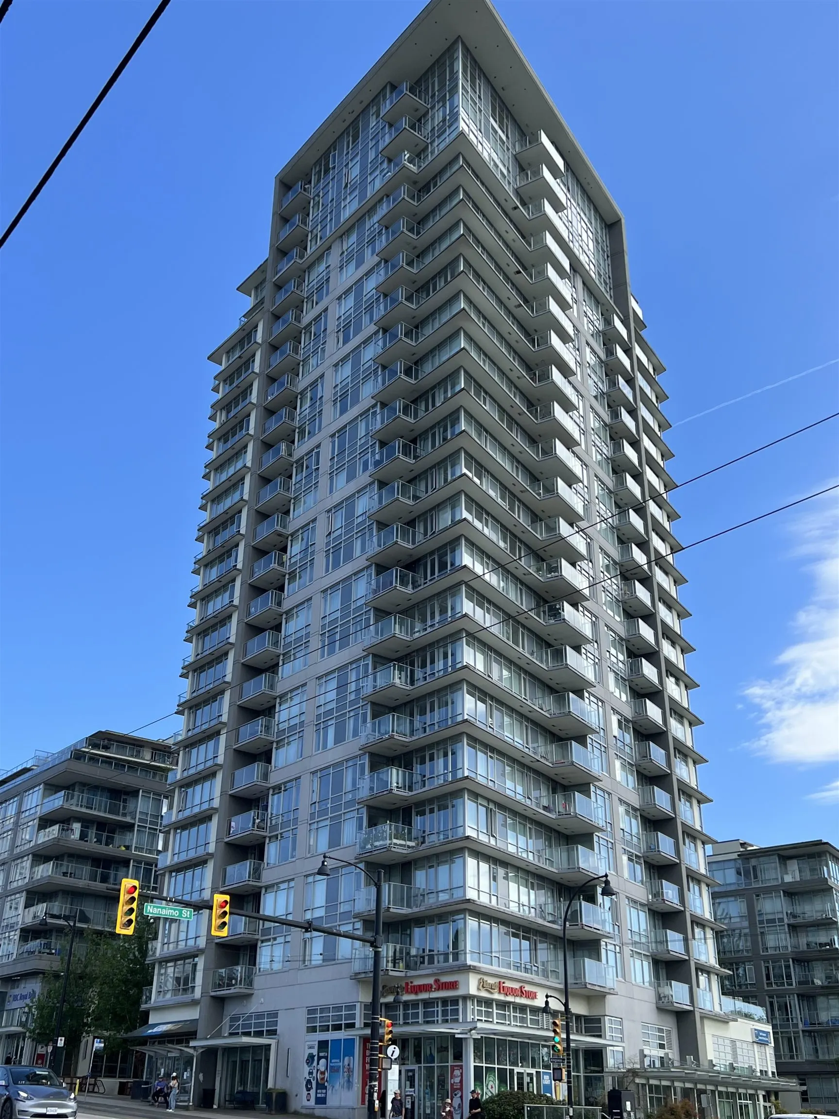 2303 4815 Eldorado Mews