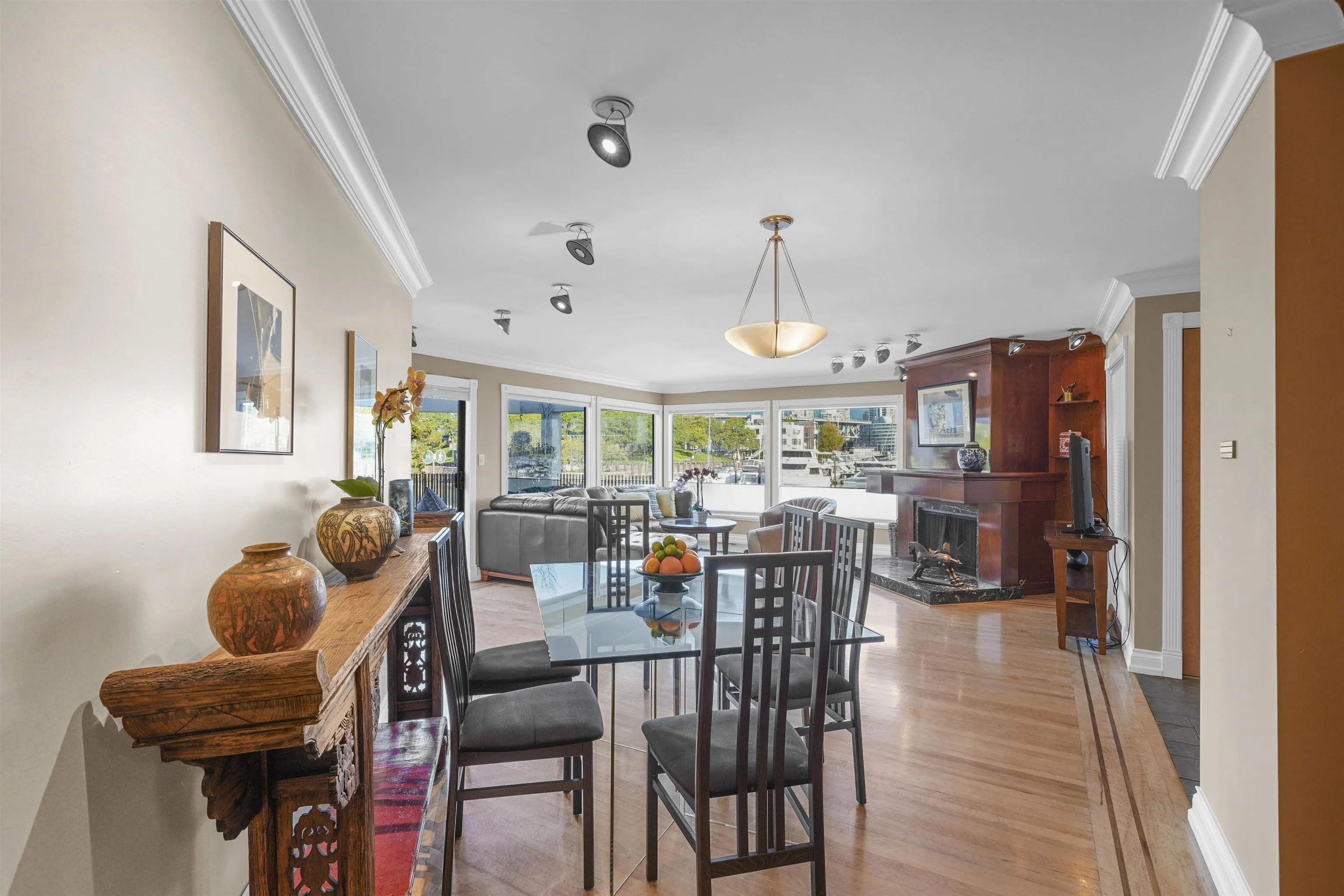 1130 Ironwork Passage