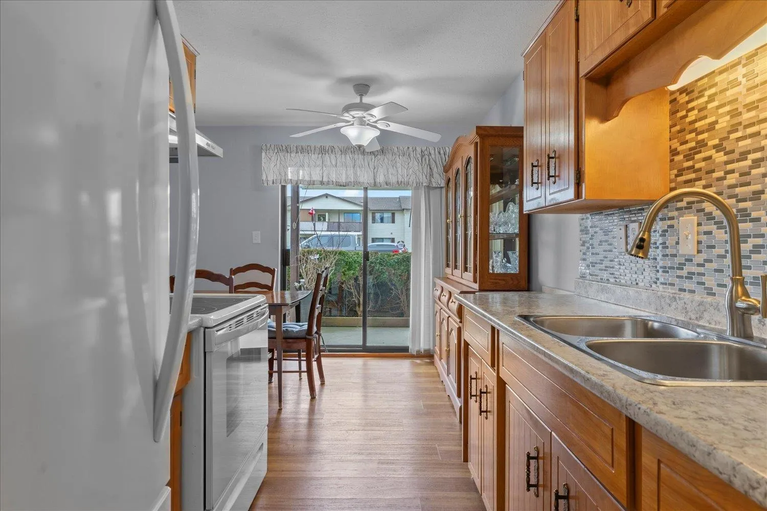 47 7455 Huron Street