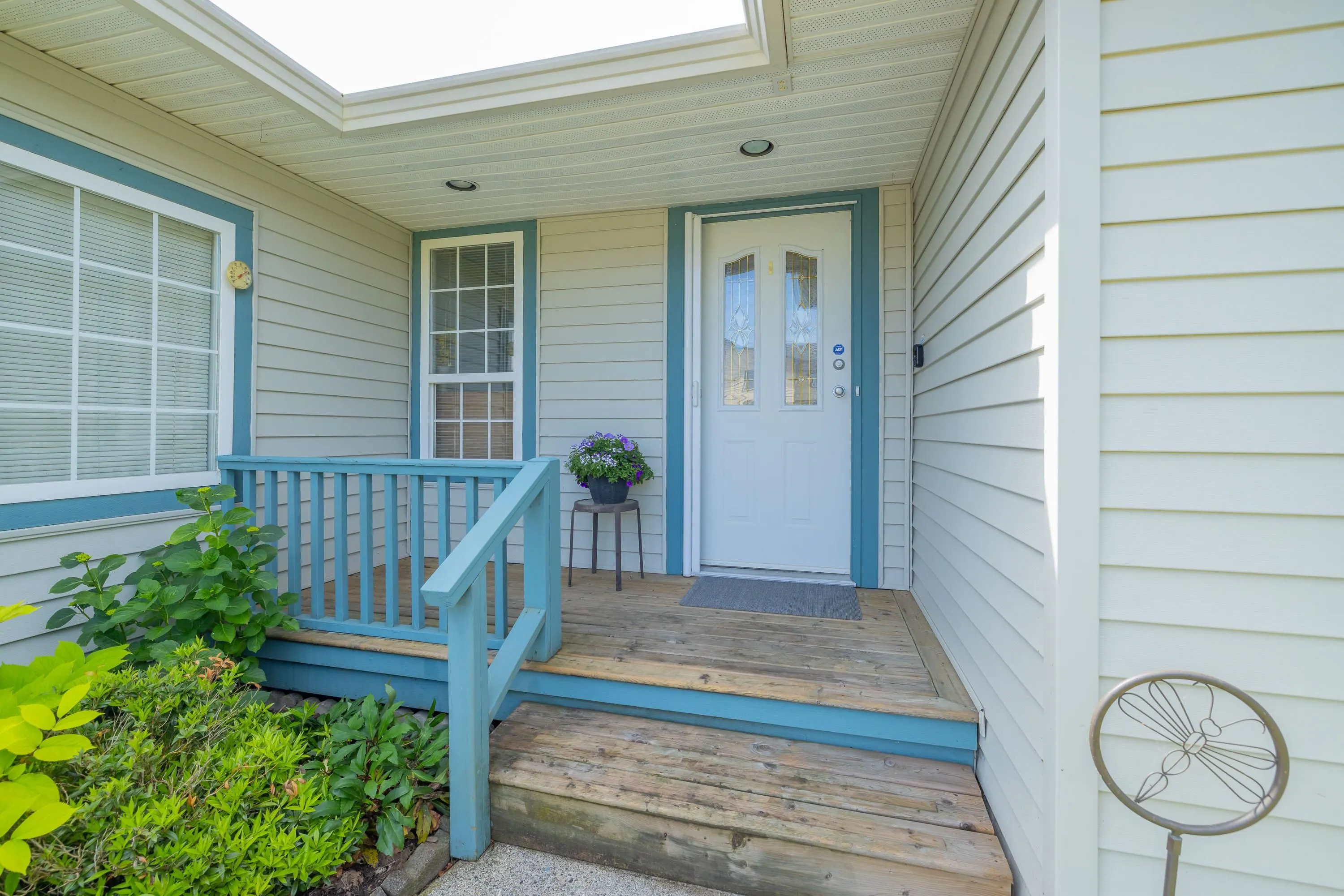 46492 Ranchero Drive