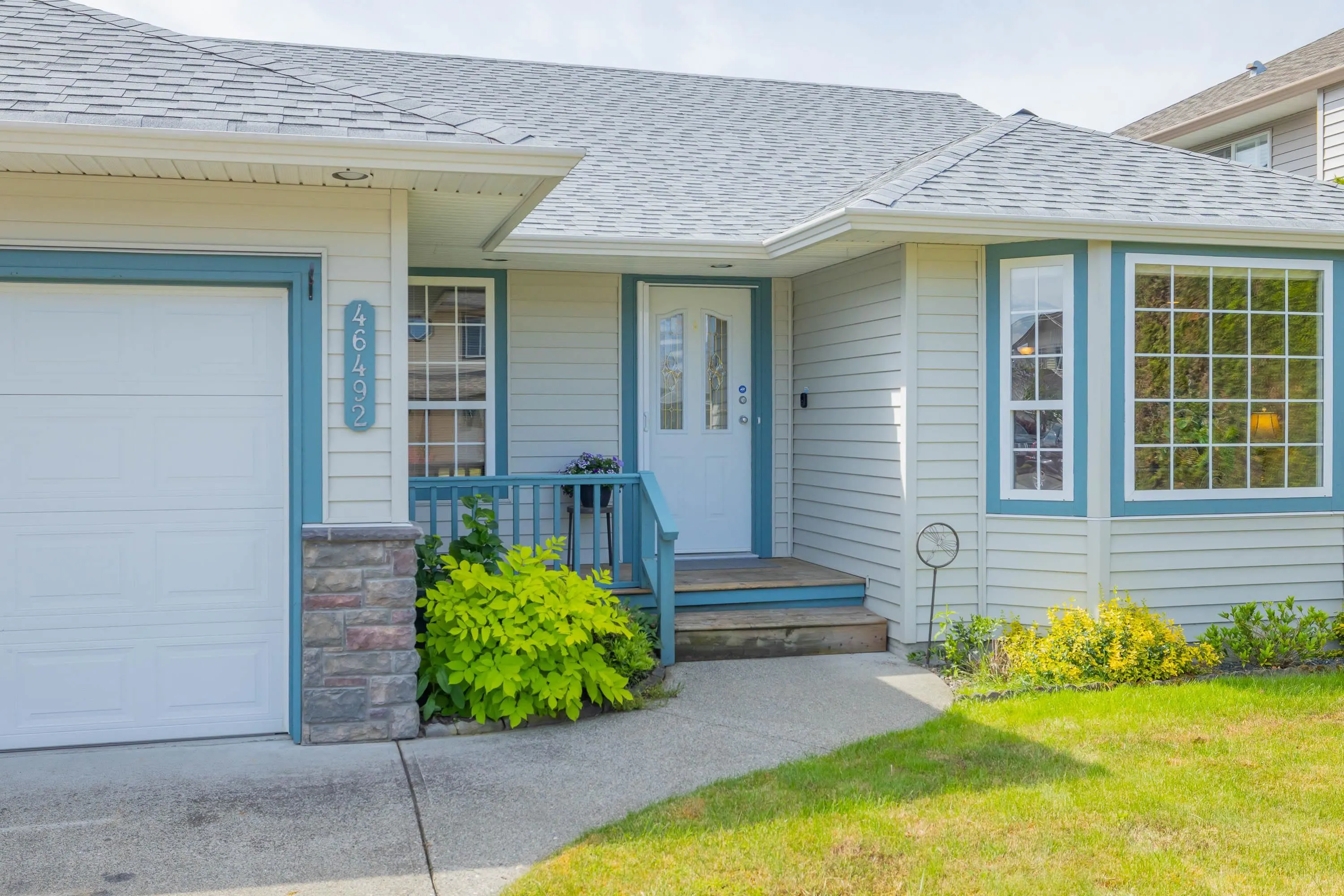 46492 Ranchero Drive