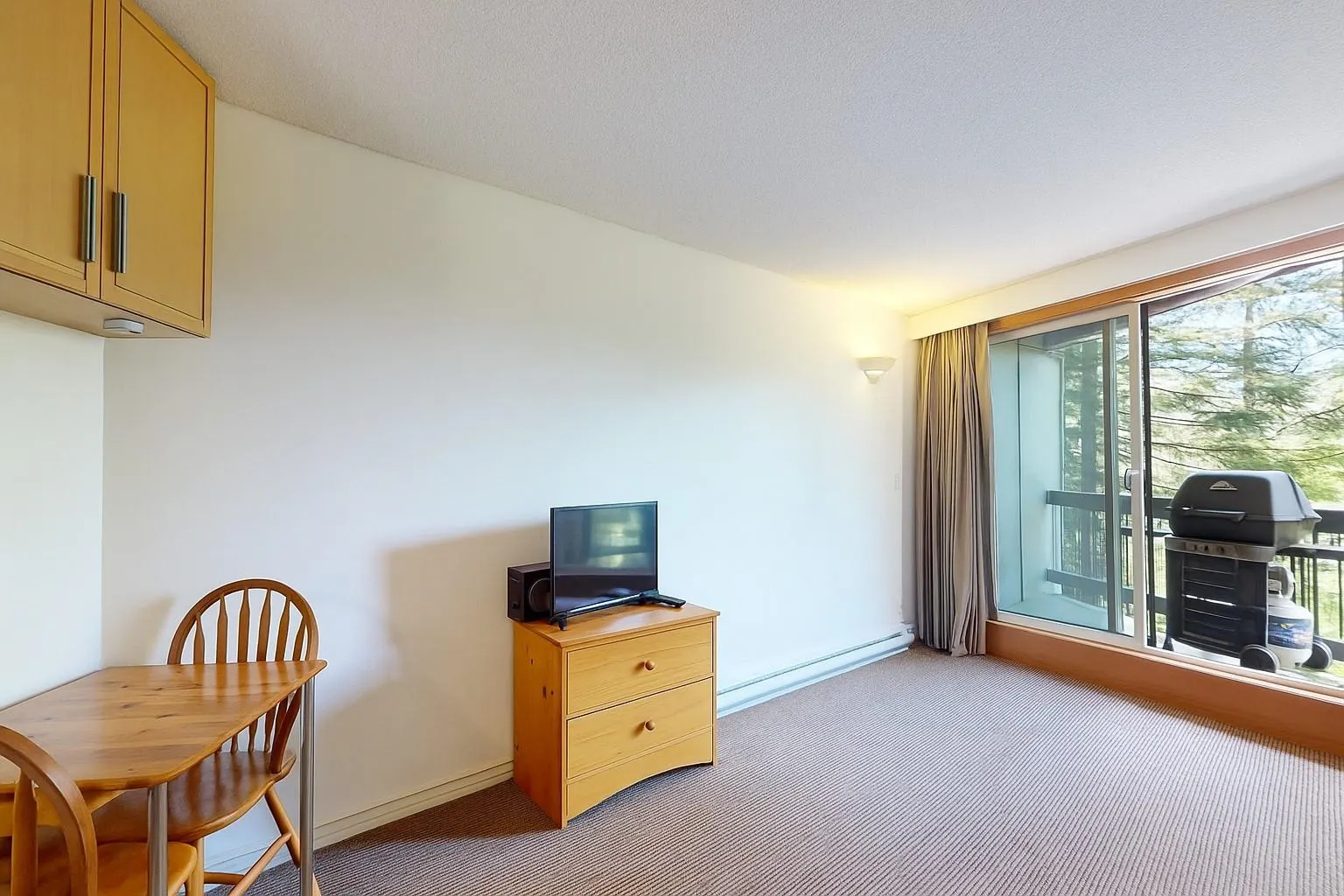 211 2109 Whistler Road