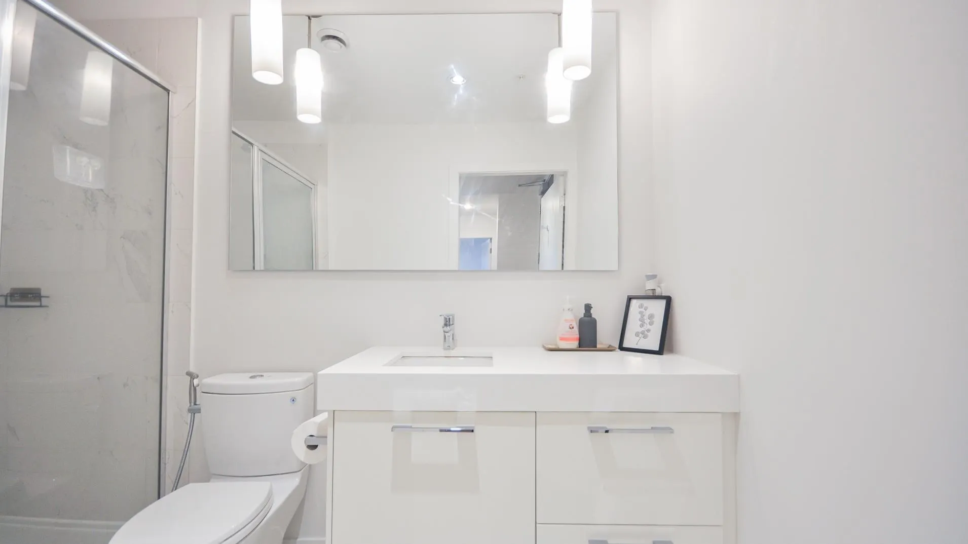 505 4867 Cambie Street