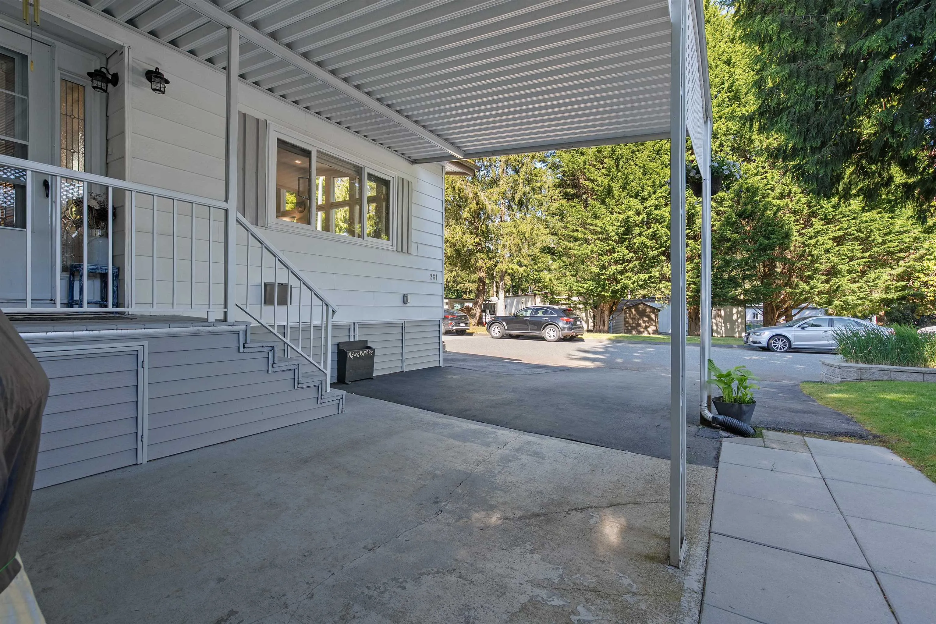 281 1840 160 Street