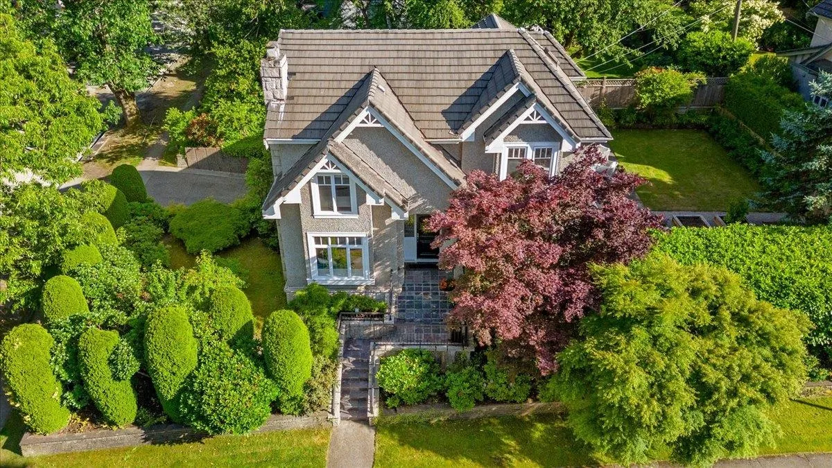 1910 Quilchena Crescent