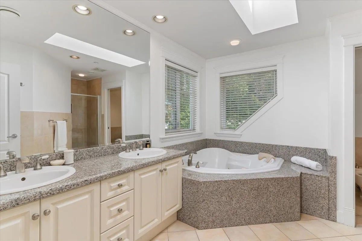 1910 Quilchena Crescent