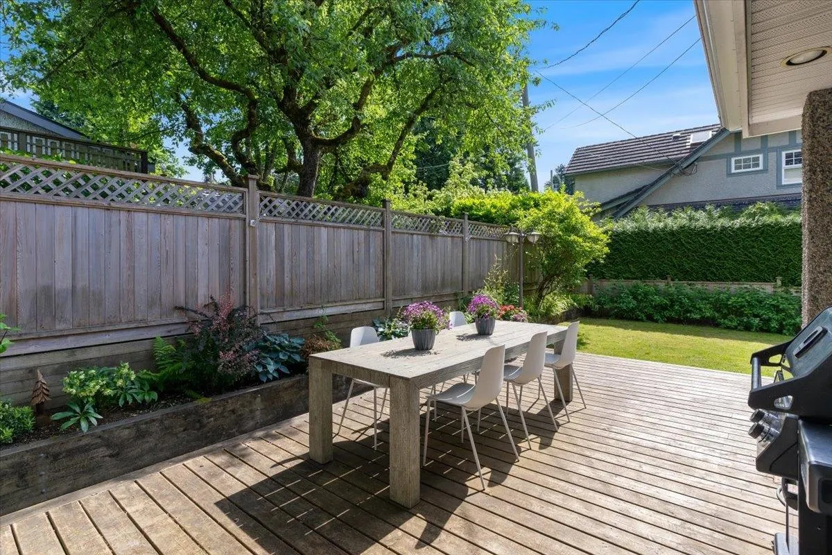 1910 Quilchena Crescent