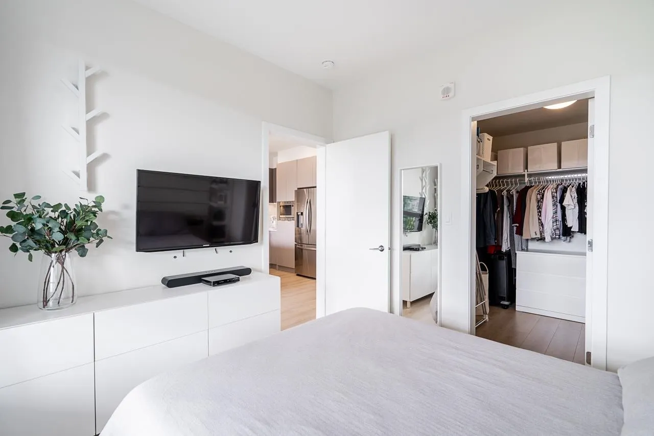 309 1792 Starling Drive