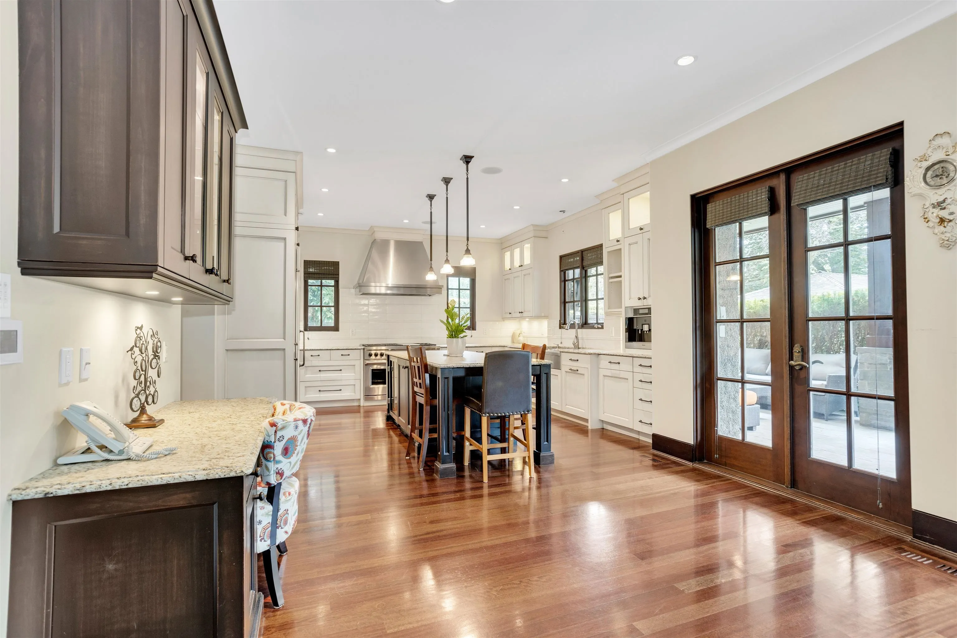 1807 Acadia Road