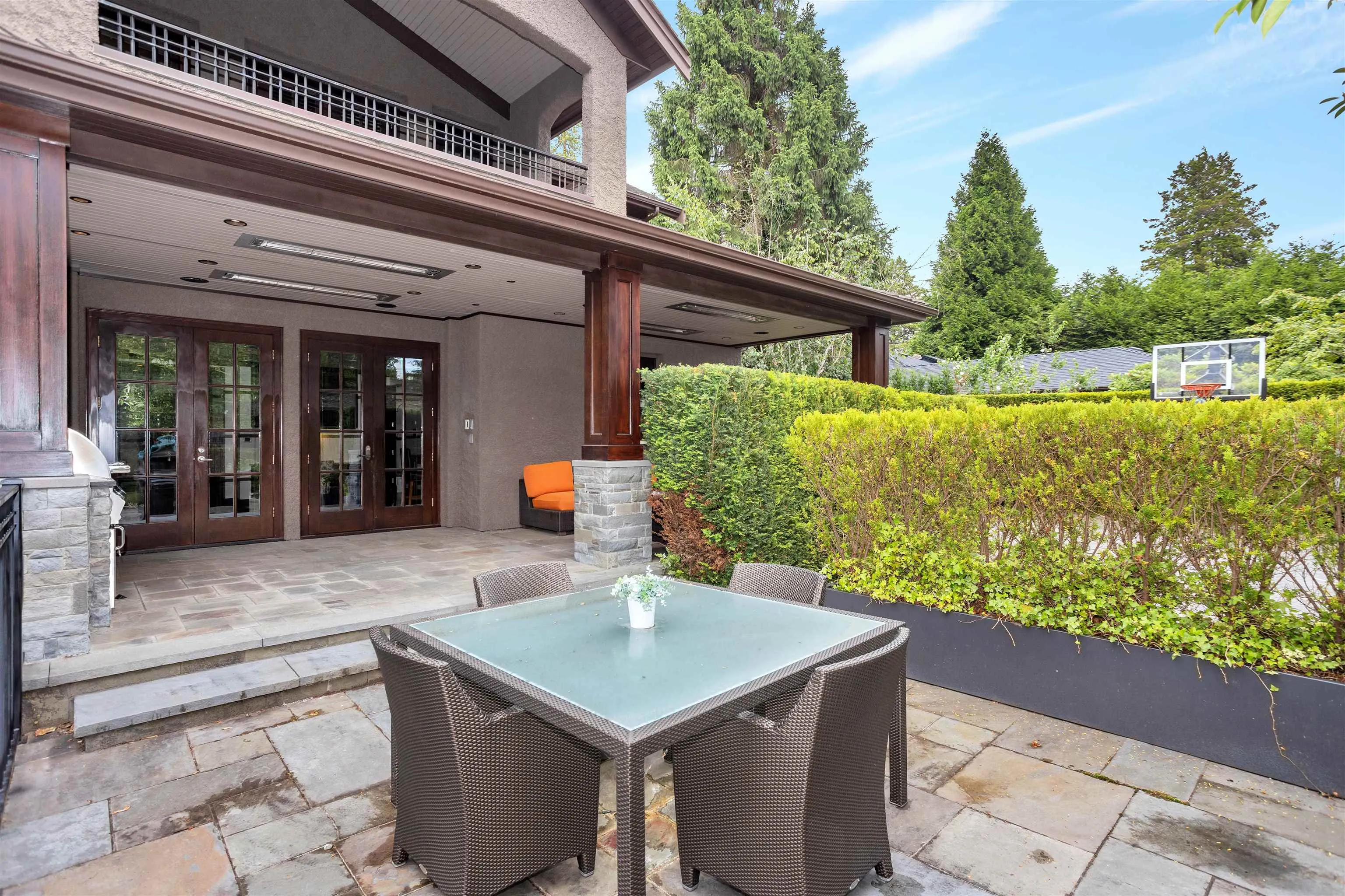 1807 Acadia Road