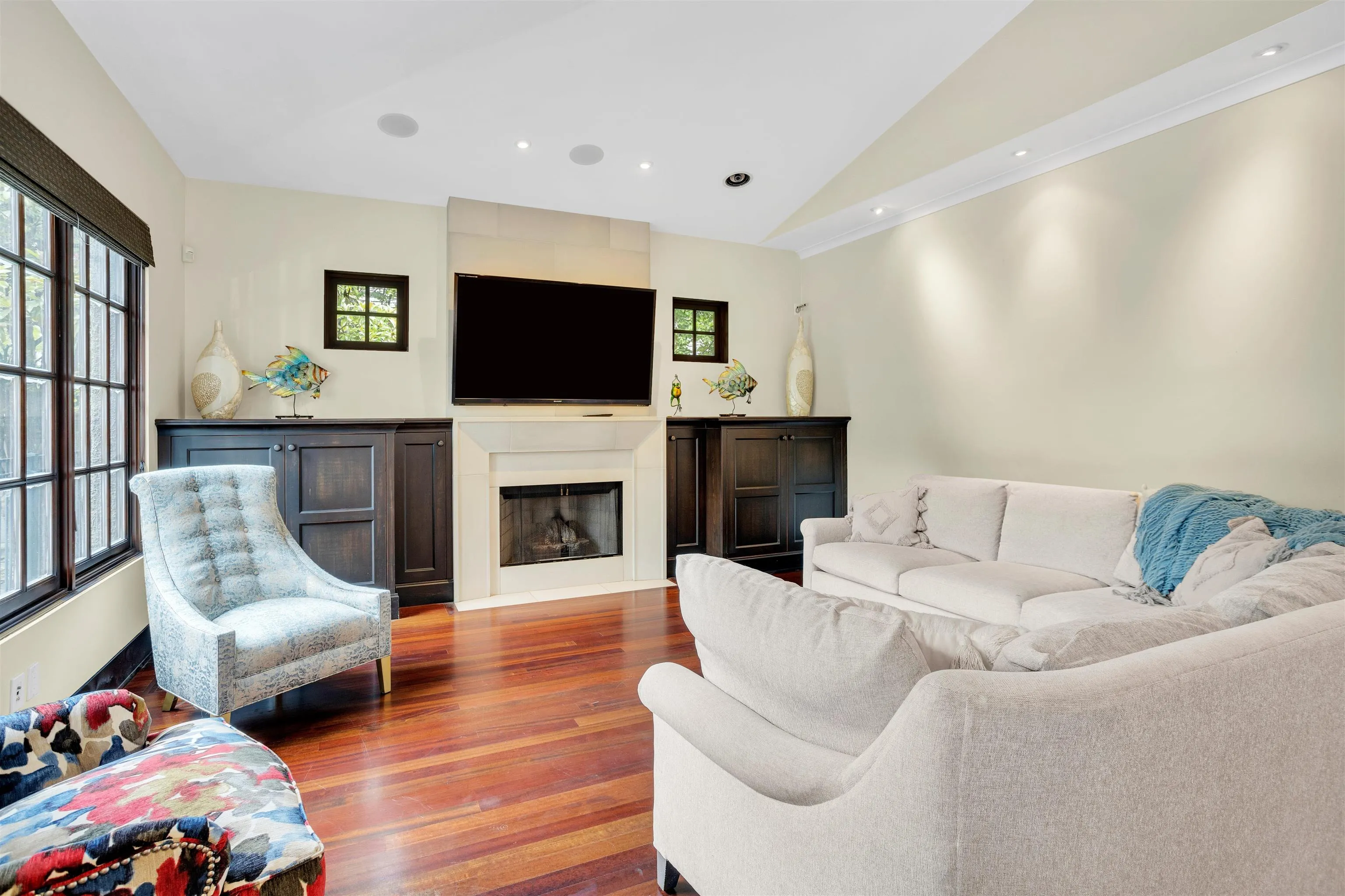 1807 Acadia Road