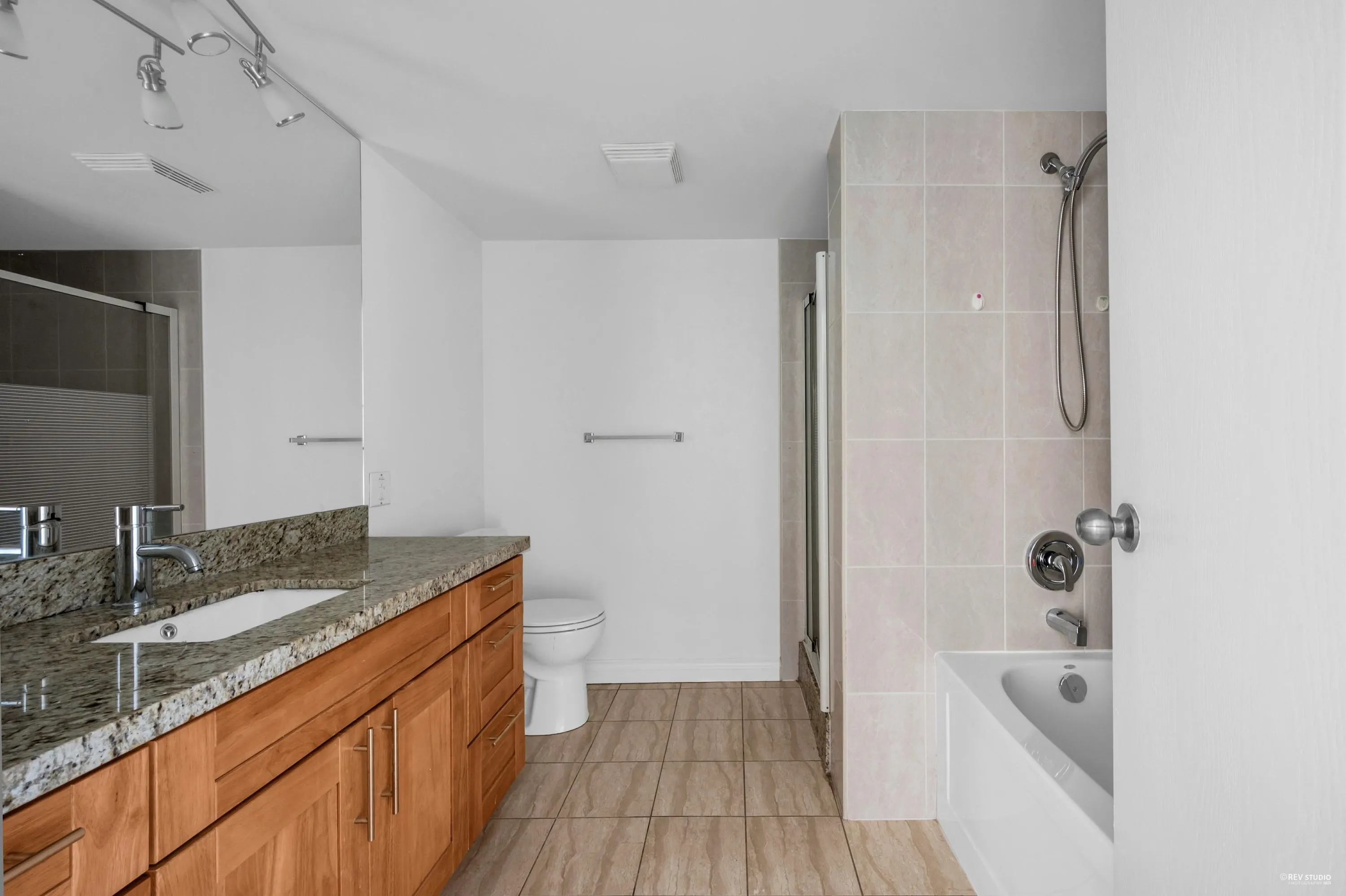 509 6651 Minoru Boulevard